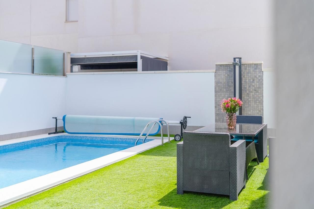 Villa de 5 Chambres à Aguas Nuevas, Torrevieja - Image 5