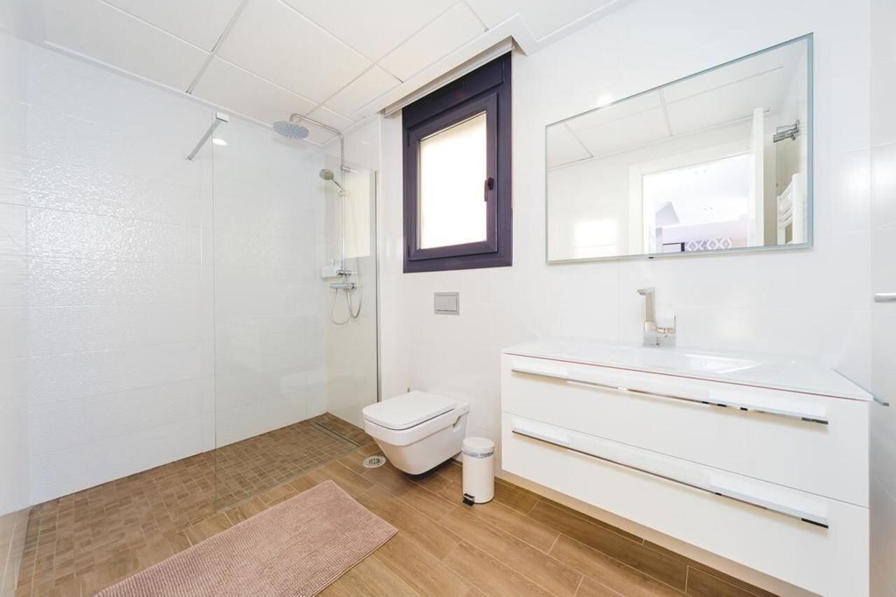 Villa de 5 Chambres à Aguas Nuevas, Torrevieja - Image 9
