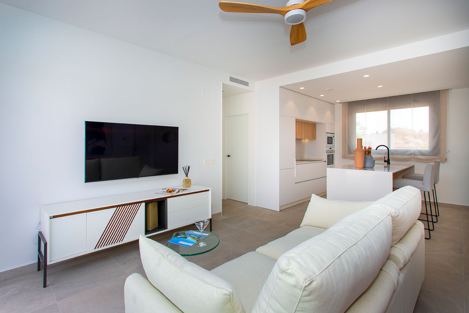 3-Bedroom Townhouse in Sucina - Image 17