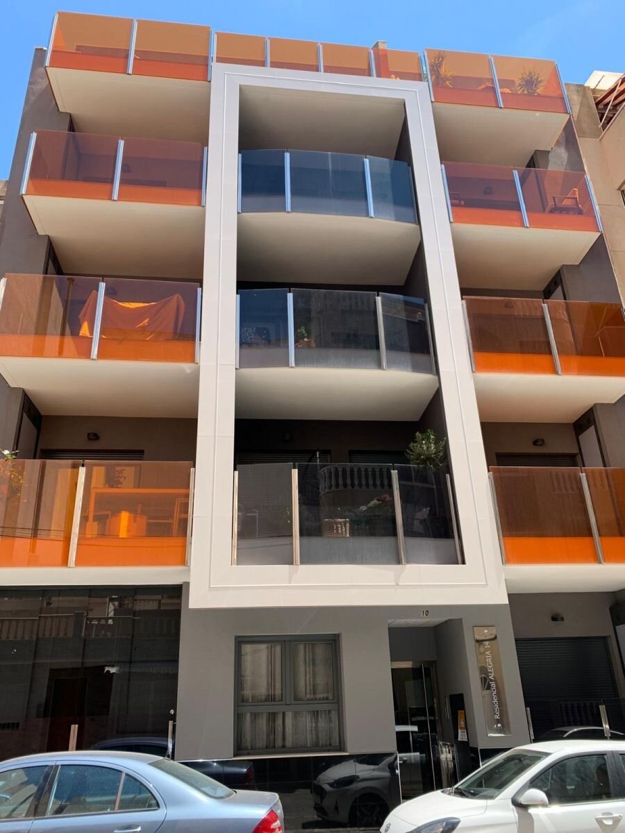 1-Bedroom Apartment in Estacion de Autobuses, Torrevieja - Image 1