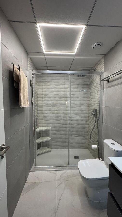 1-Bedroom Apartment in Estacion de Autobuses, Torrevieja - Image 17