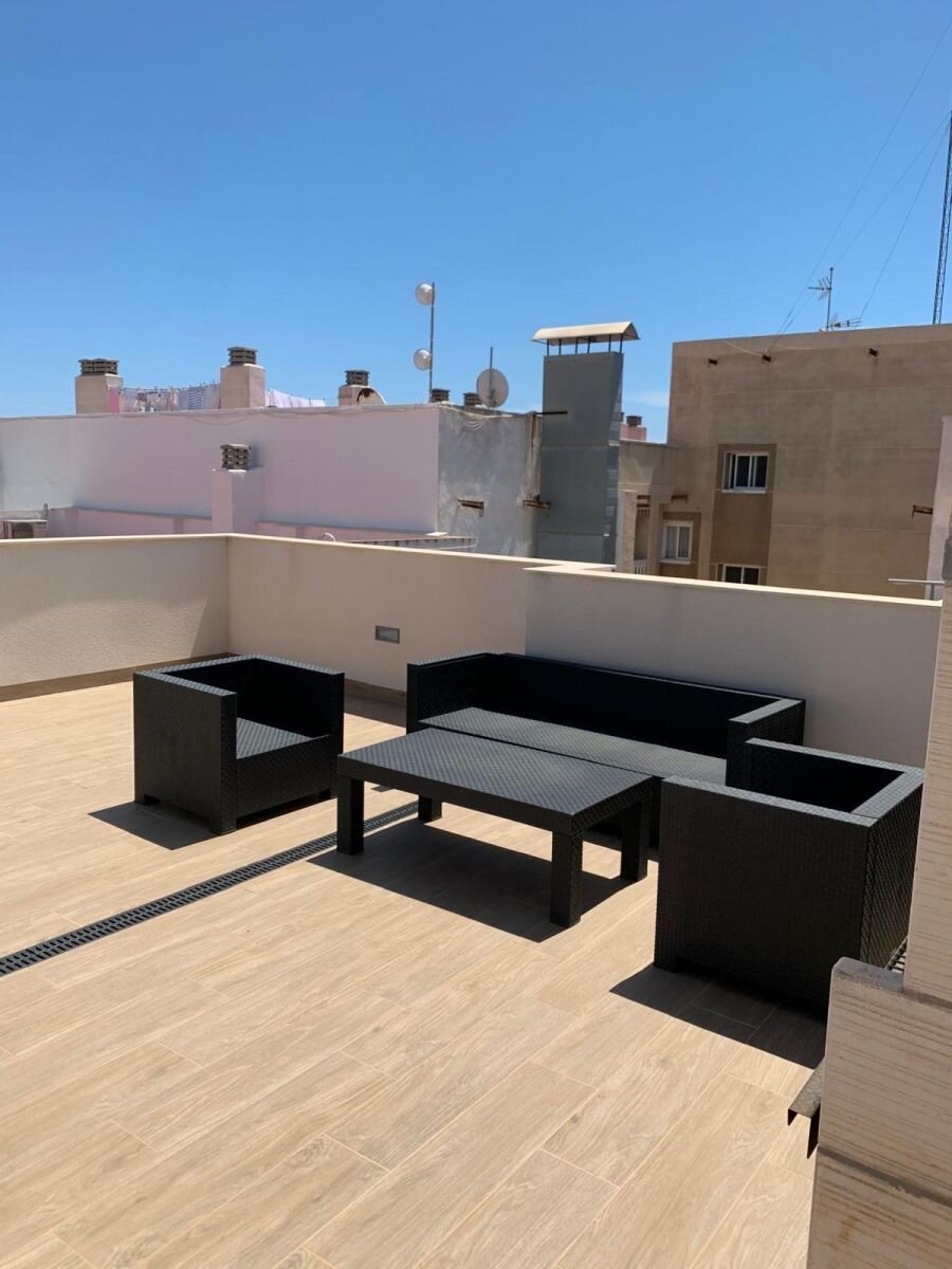 1-Bedroom Apartment in Estacion de Autobuses, Torrevieja - Image 29