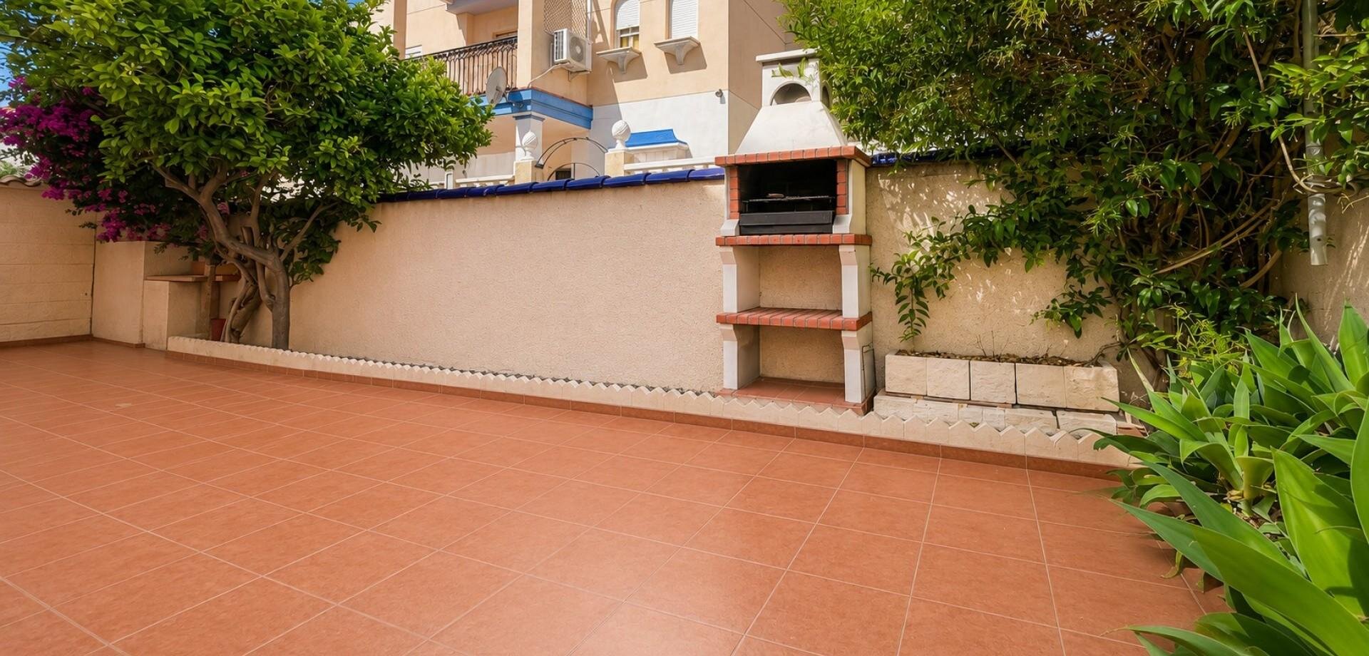 2-Bedroom Bungalow in Playa Flamenca, Orihuela Costa - Image 3