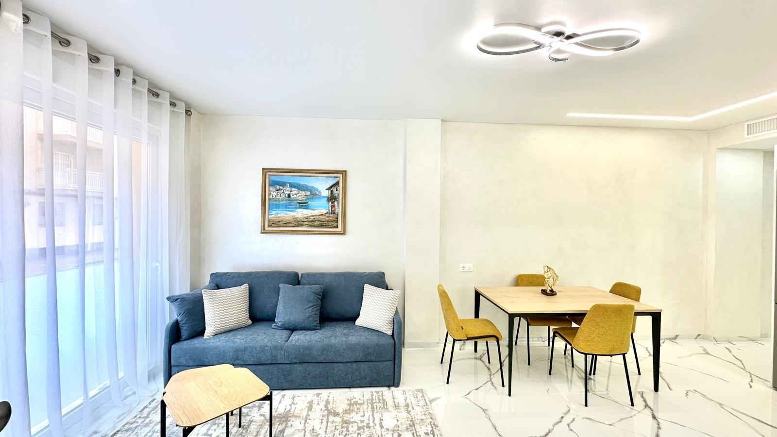 Apartamento de 2 Dormitorios en Playa del Cura, Torrevieja