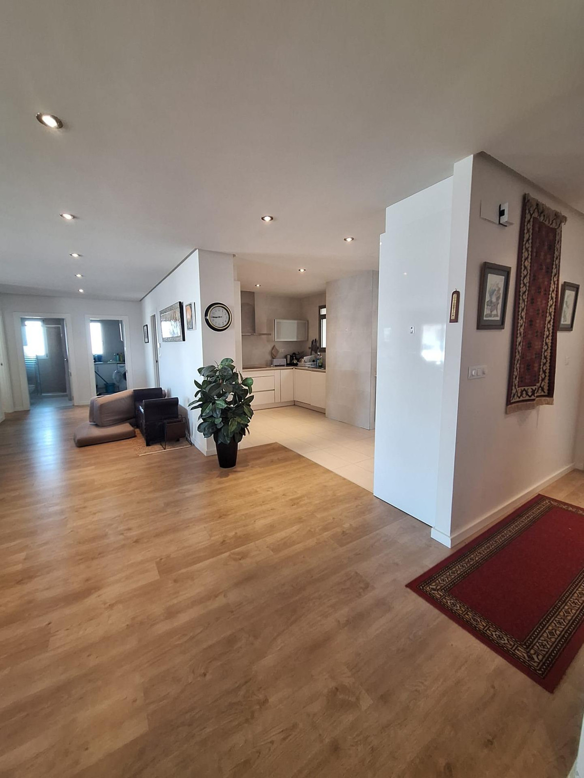 Tussenwoning met 4 Slaapkamers in  Orihuela Costa | Sunny... - Image 14