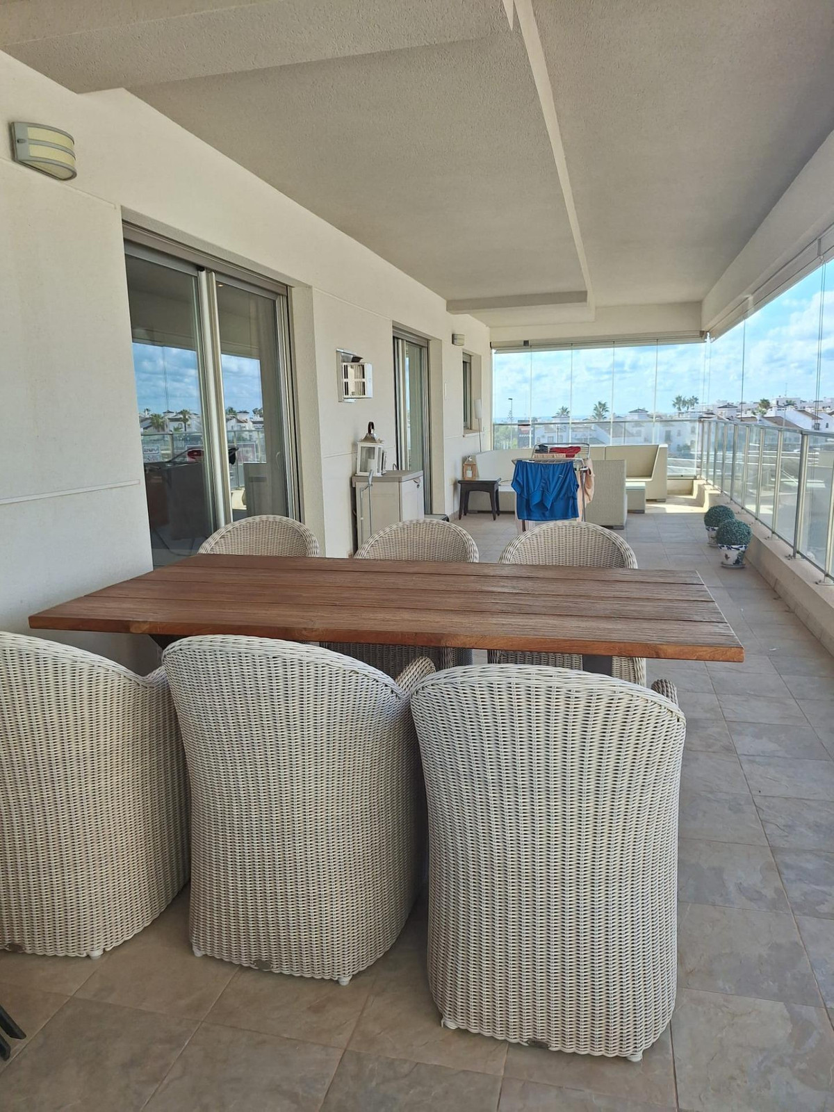 Tussenwoning met 4 Slaapkamers in  Orihuela Costa | Sunny... - Image 19