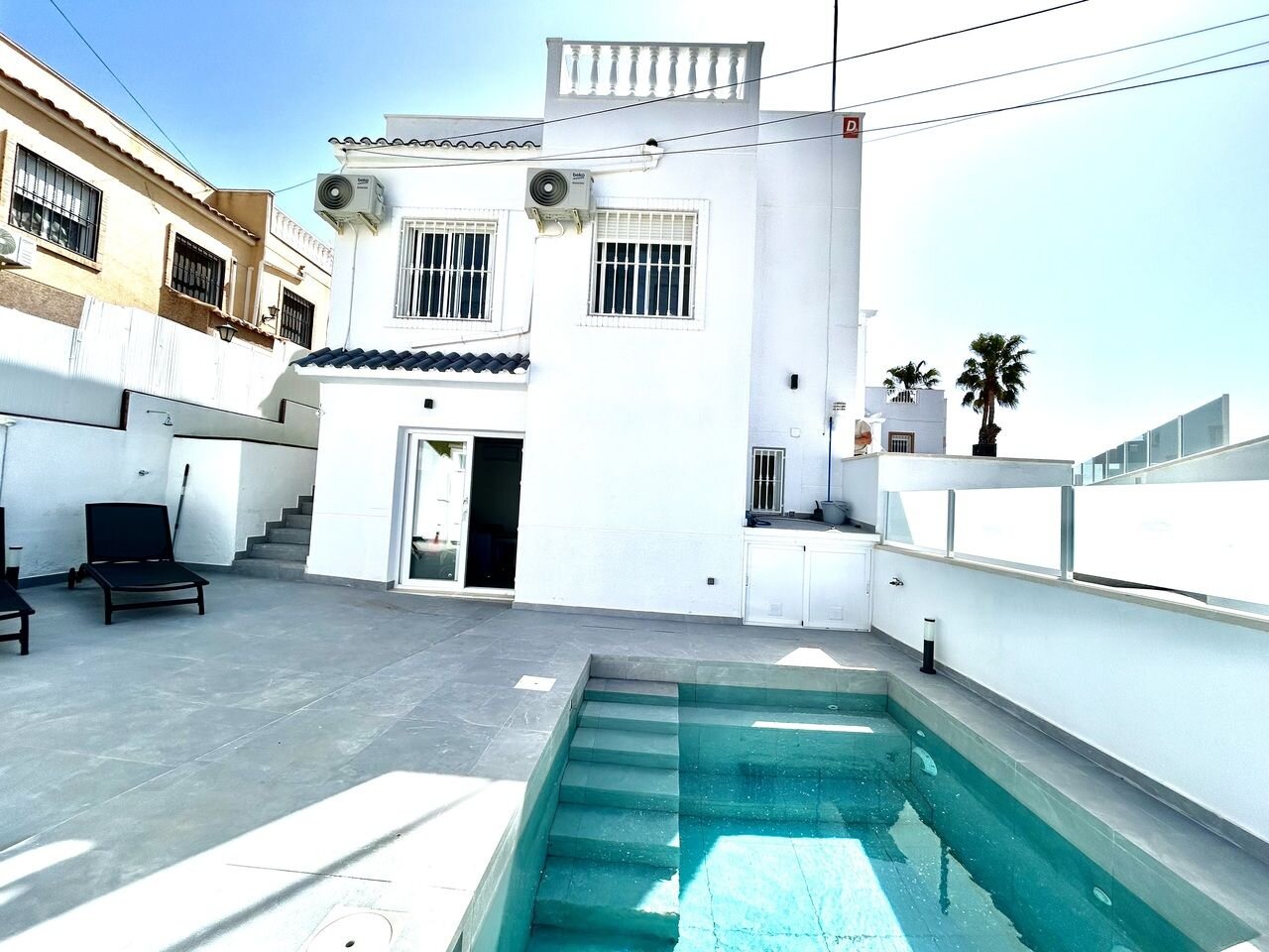 5-Bedroom Villa in Villamartin, Orihuela Costa - Image 27