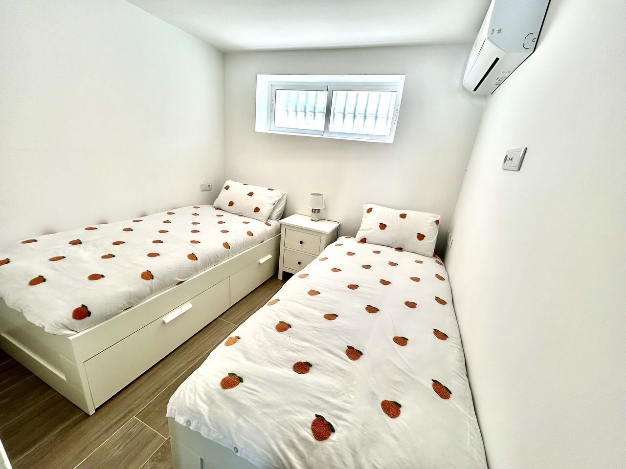 5-Bedroom Villa in Villamartin, Orihuela Costa - Image 35