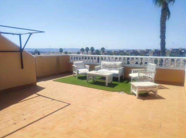 6-Bedroom Villa in Torreblanca, Torrevieja - Image 27