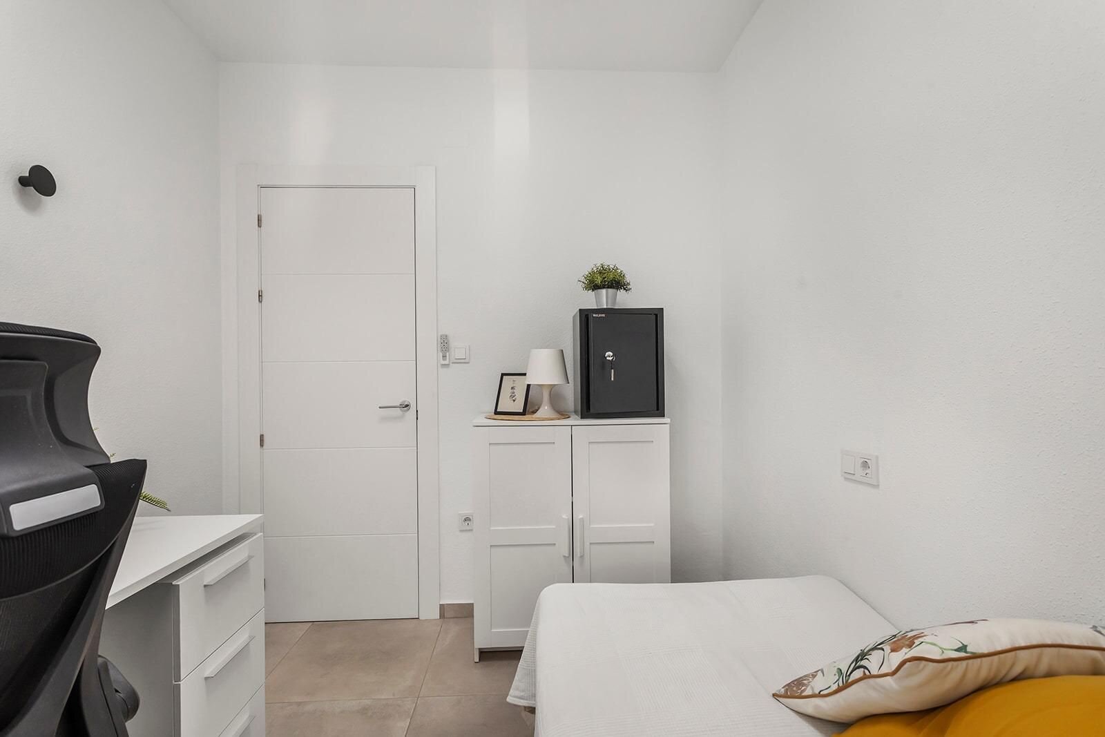 3-Bedroom Apartment in Habaneras, Torrevieja - Image 29