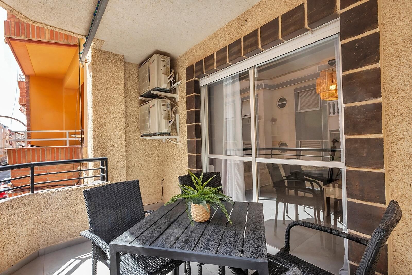 3-Bedroom Apartment in Habaneras, Torrevieja - Image 5