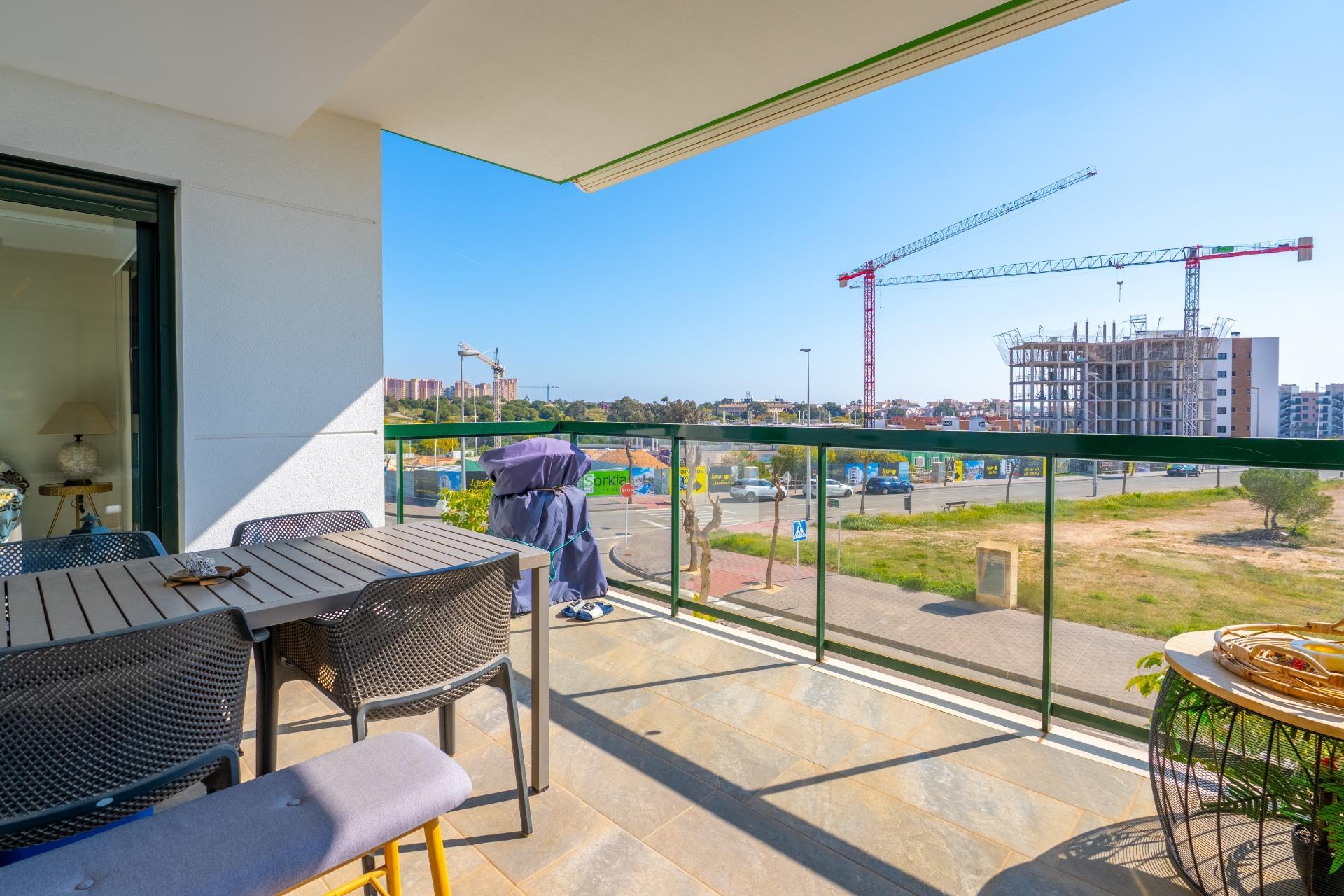 2-Bedroom Apartment in Mil Palmeras, Pilar de la Horadada - Image 16