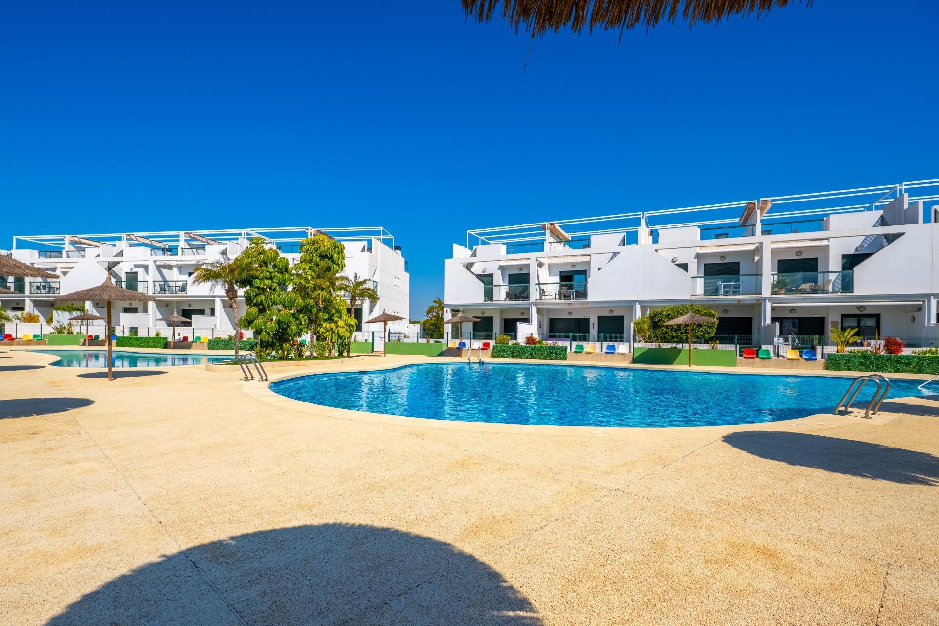 2-Bedroom Apartment in Mil Palmeras, Pilar de la Horadada - Image 19