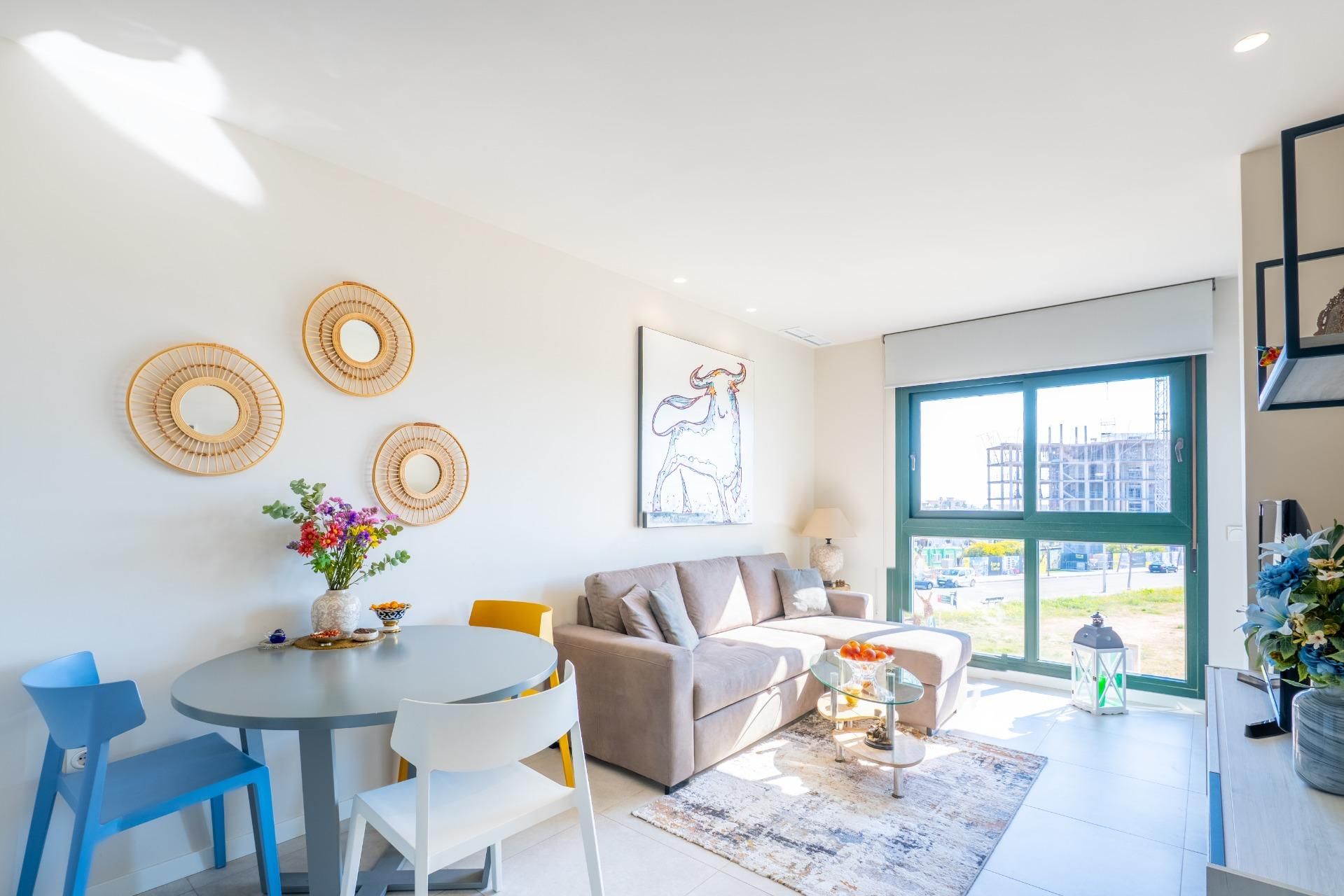 2-Bedroom Apartment in Mil Palmeras, Pilar de la Horadada - Image 6