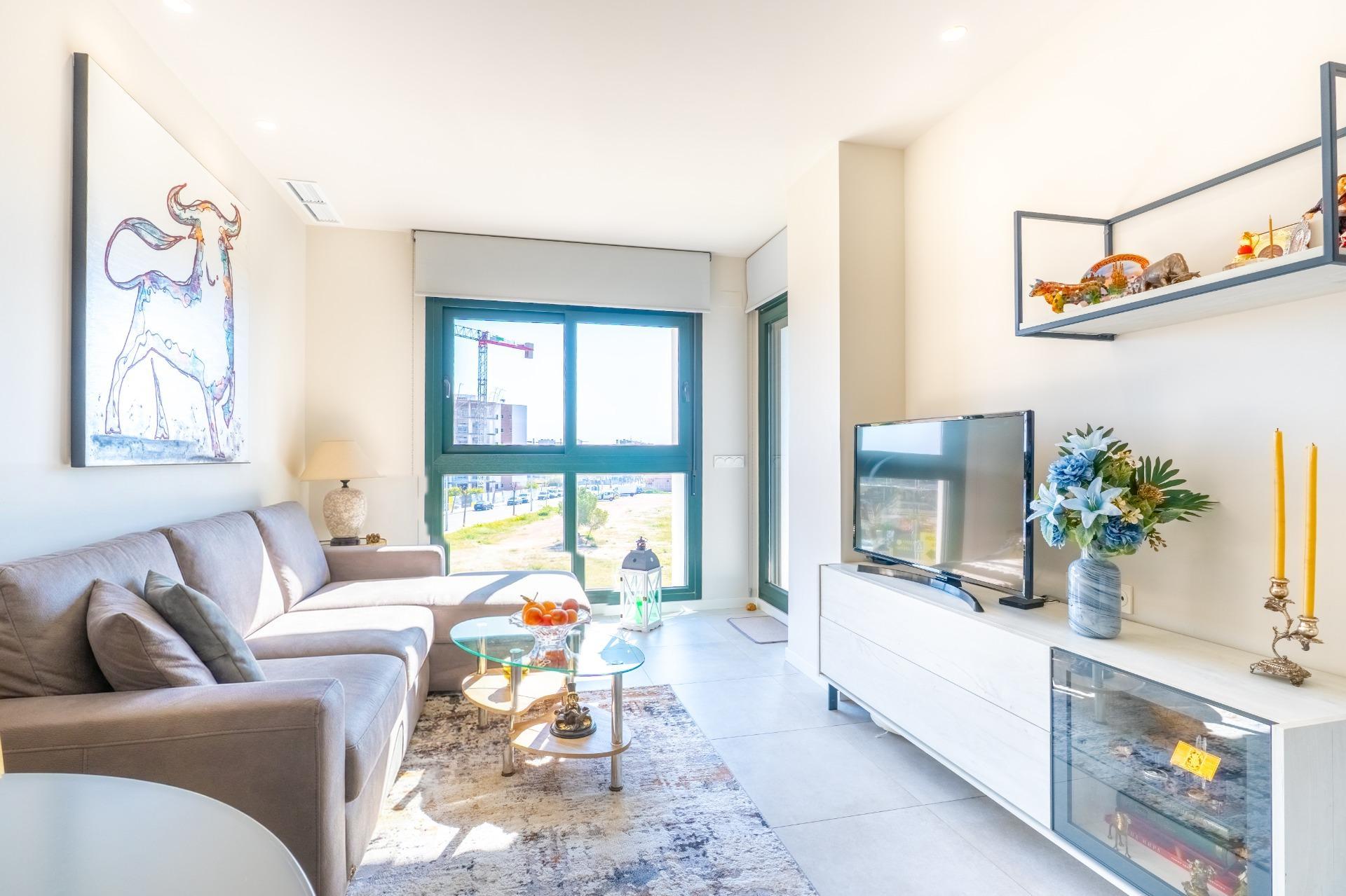 2-Bedroom Apartment in Mil Palmeras, Pilar de la Horadada - Image 7