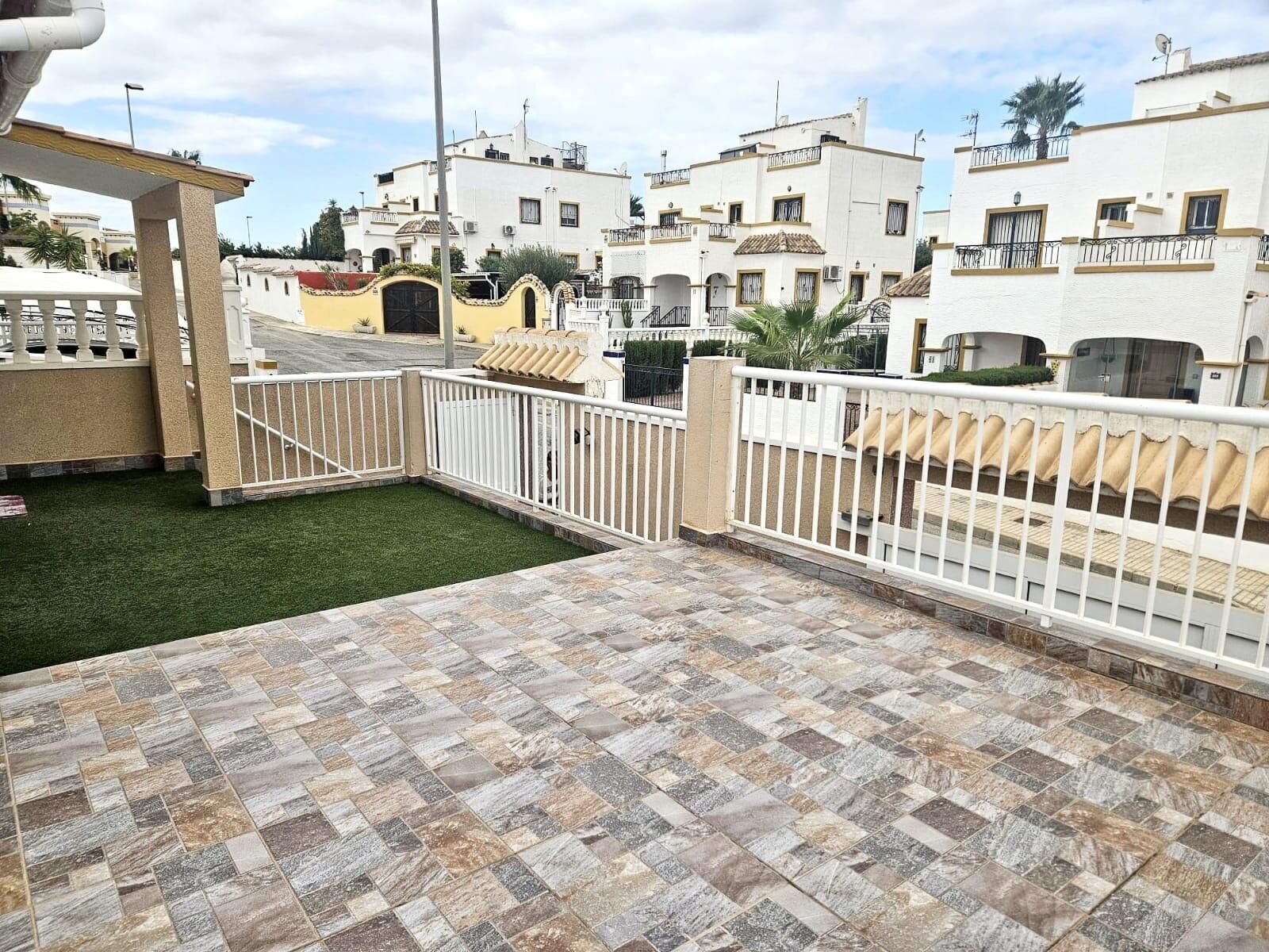 6-Bedroom House in Los Altos, Orihuela Costa - Image 24