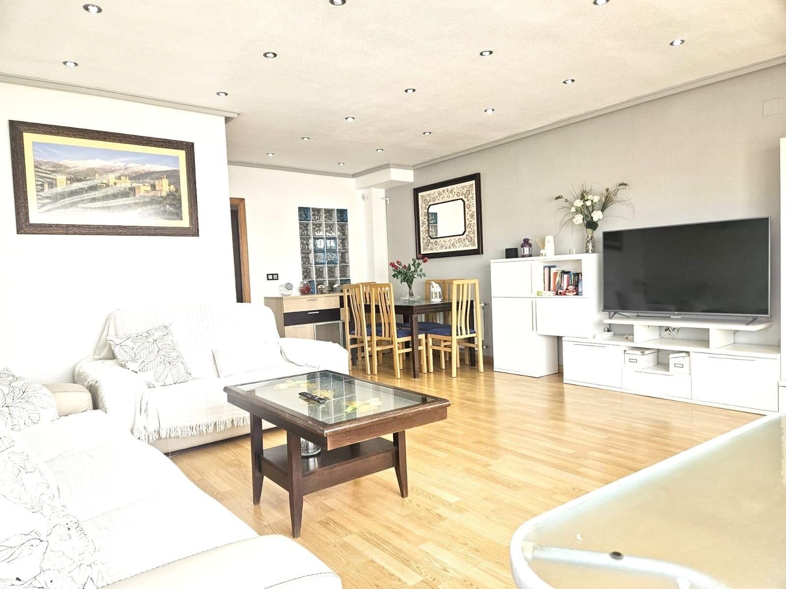 6-Bedroom House in Los Altos, Orihuela Costa - Image 4