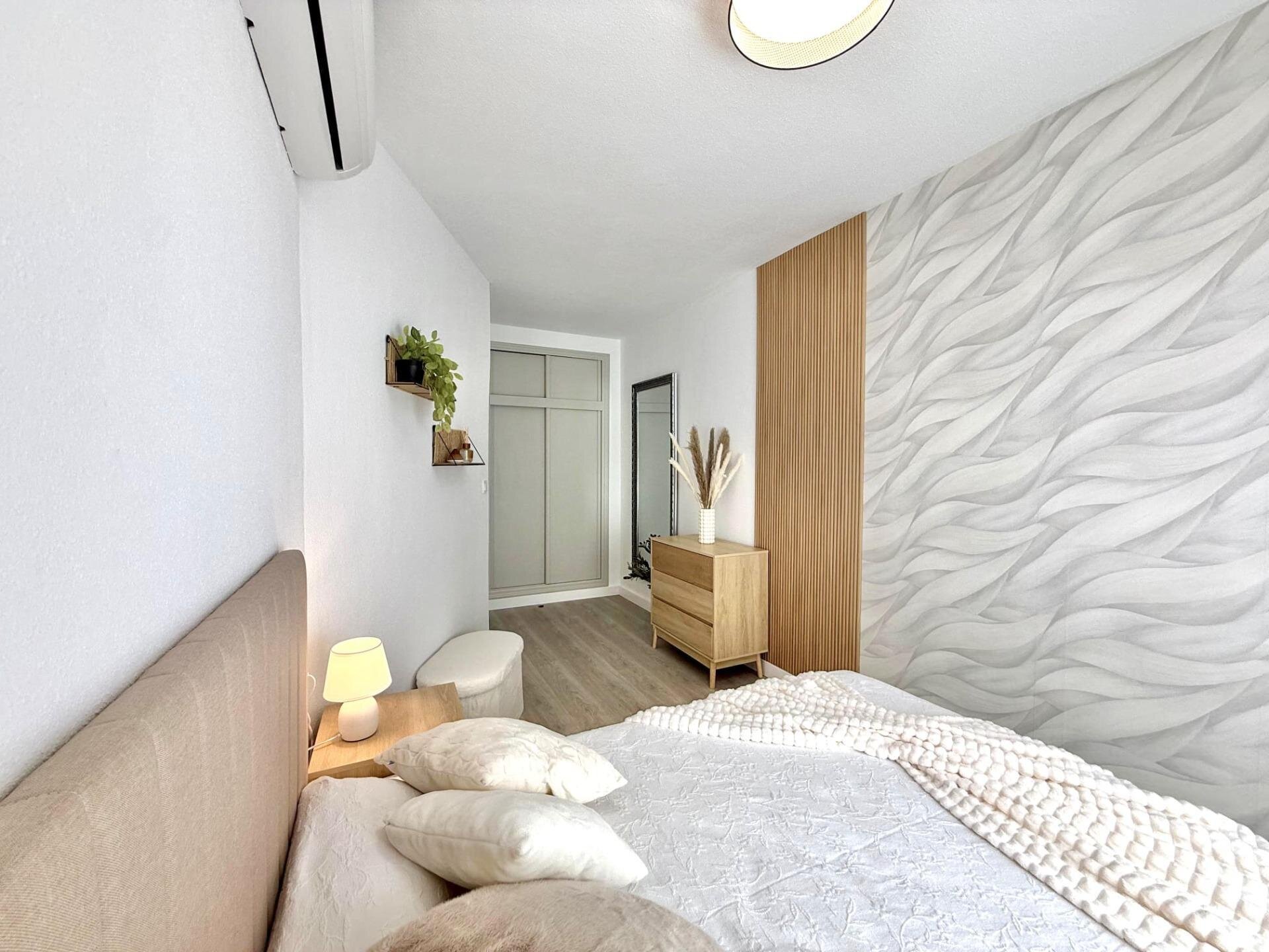 1-Bedroom Apartment in Playa del Cura, Torrevieja - Image 10