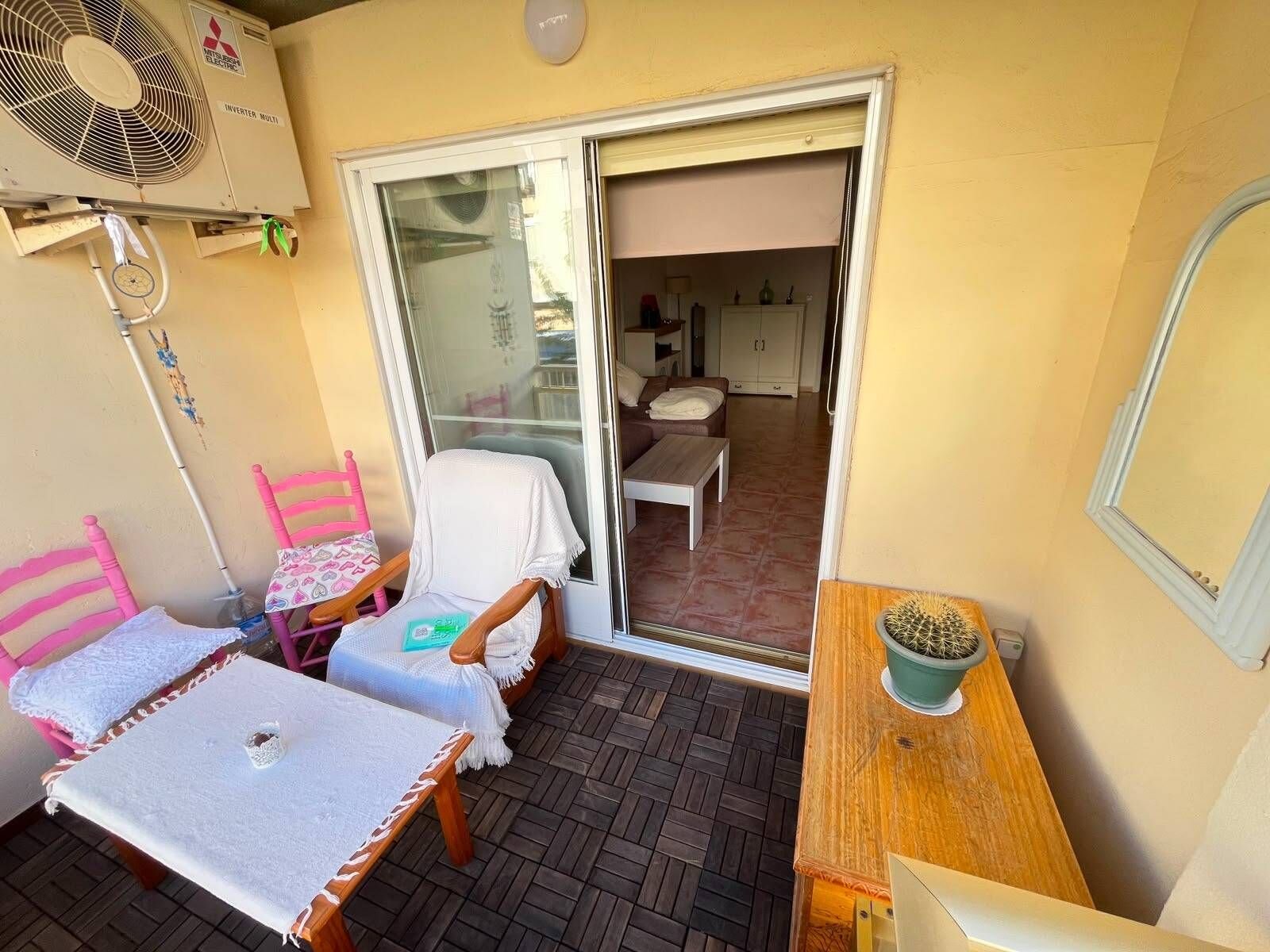 3-Bedroom Apartment in Villananitos, Lo Pagan - Image 17