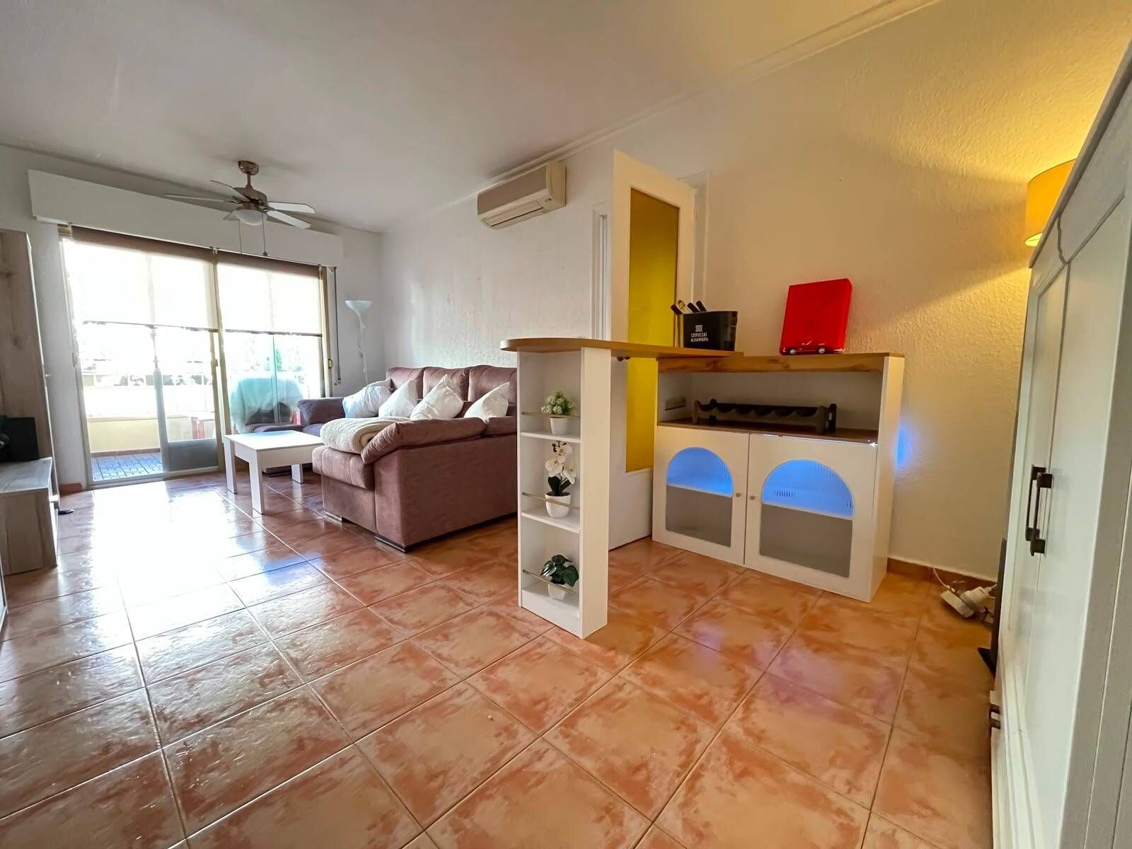 3-Bedroom Apartment in Villananitos, Lo Pagan - Image 18
