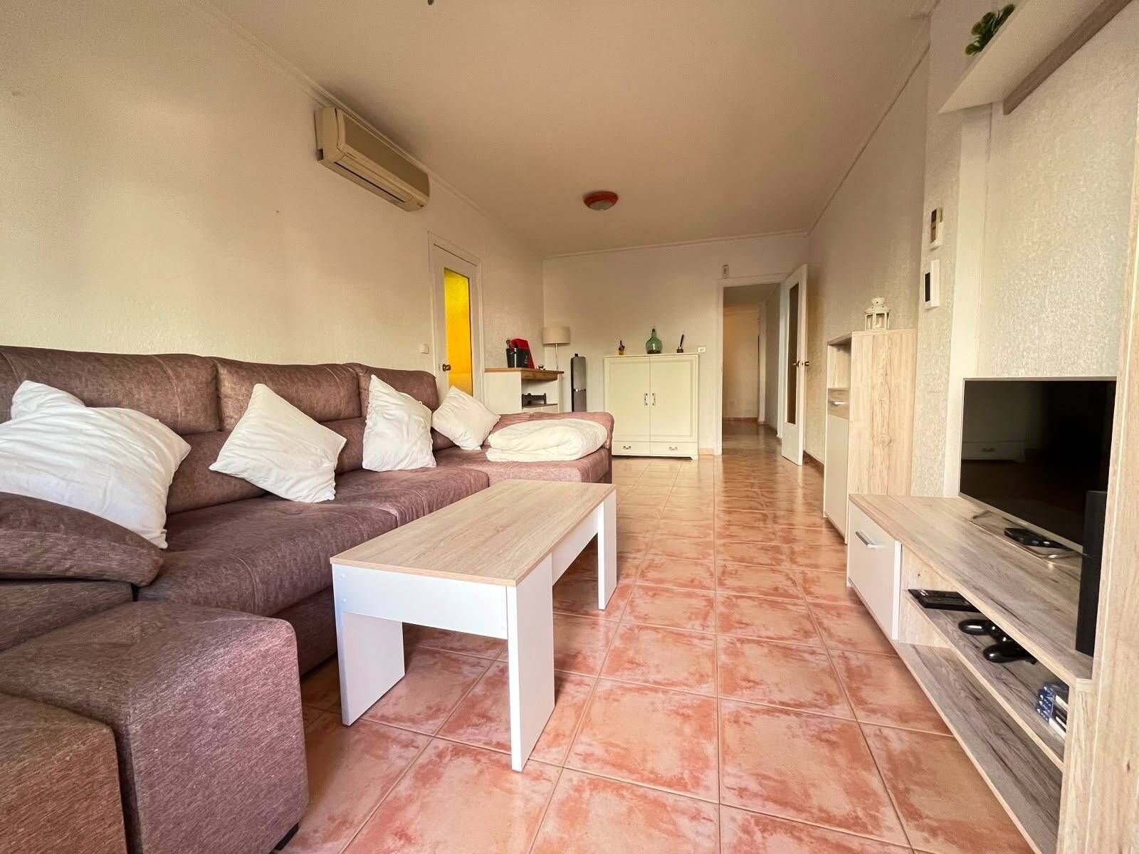 3-Bedroom Apartment in Villananitos, Lo Pagan - Image 2