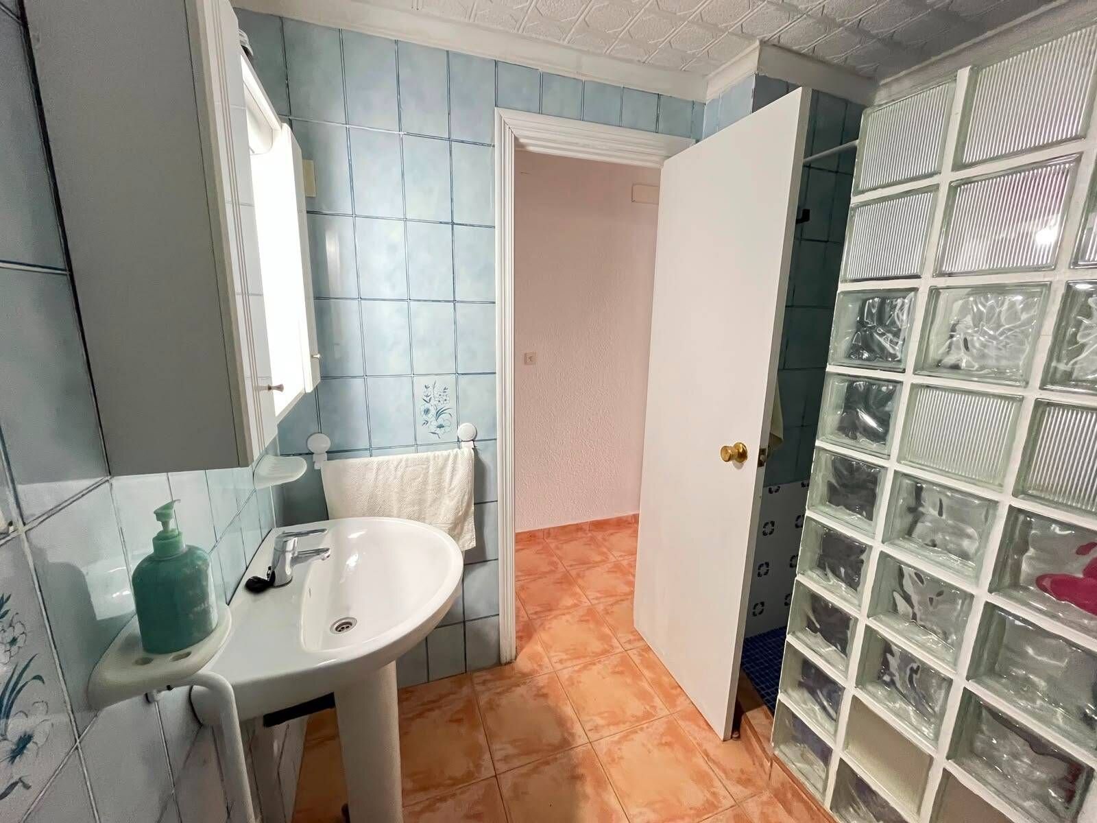 3-Bedroom Apartment in Villananitos, Lo Pagan - Image 24