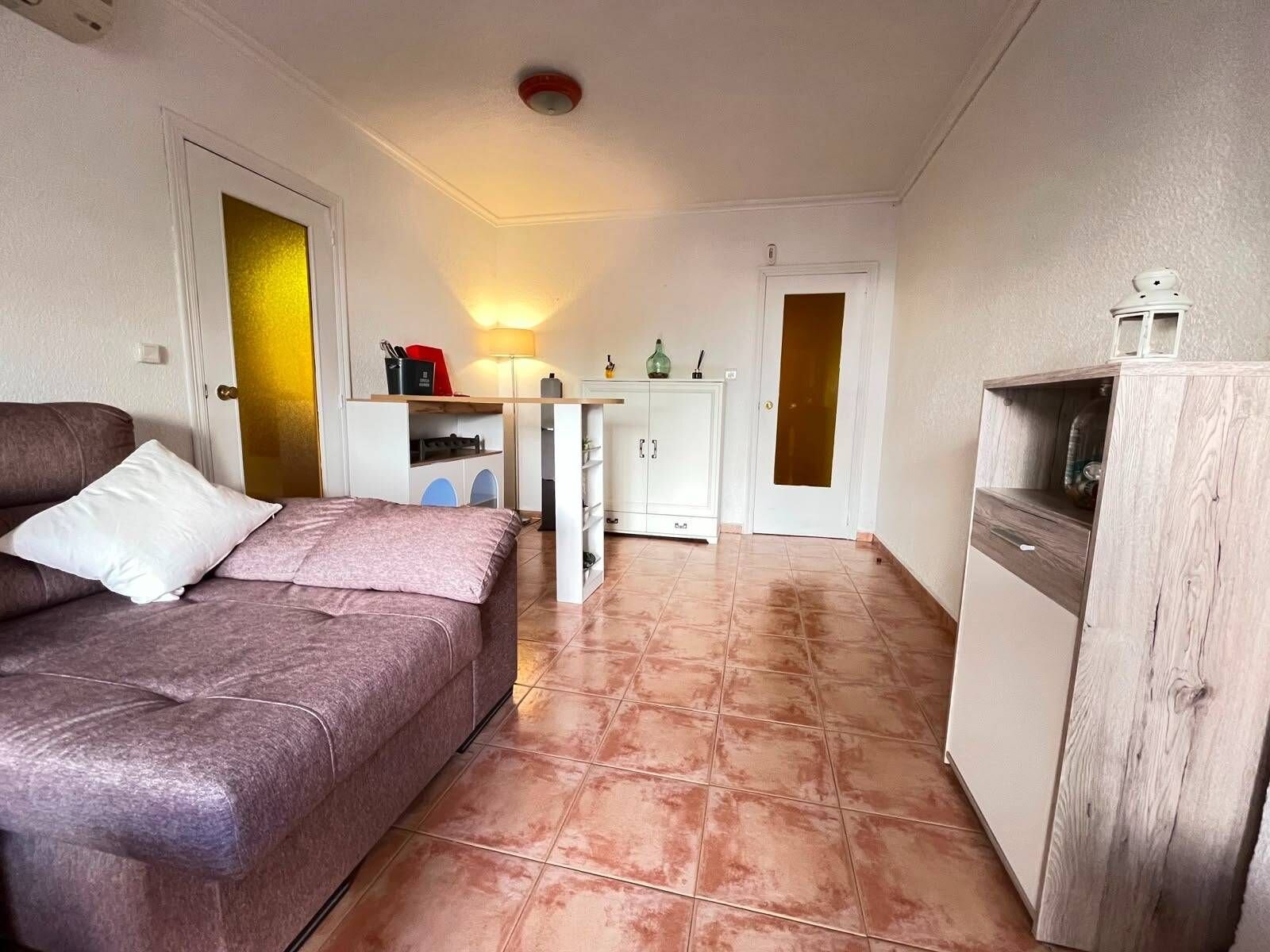 3-Bedroom Apartment in Villananitos, Lo Pagan - Image 3