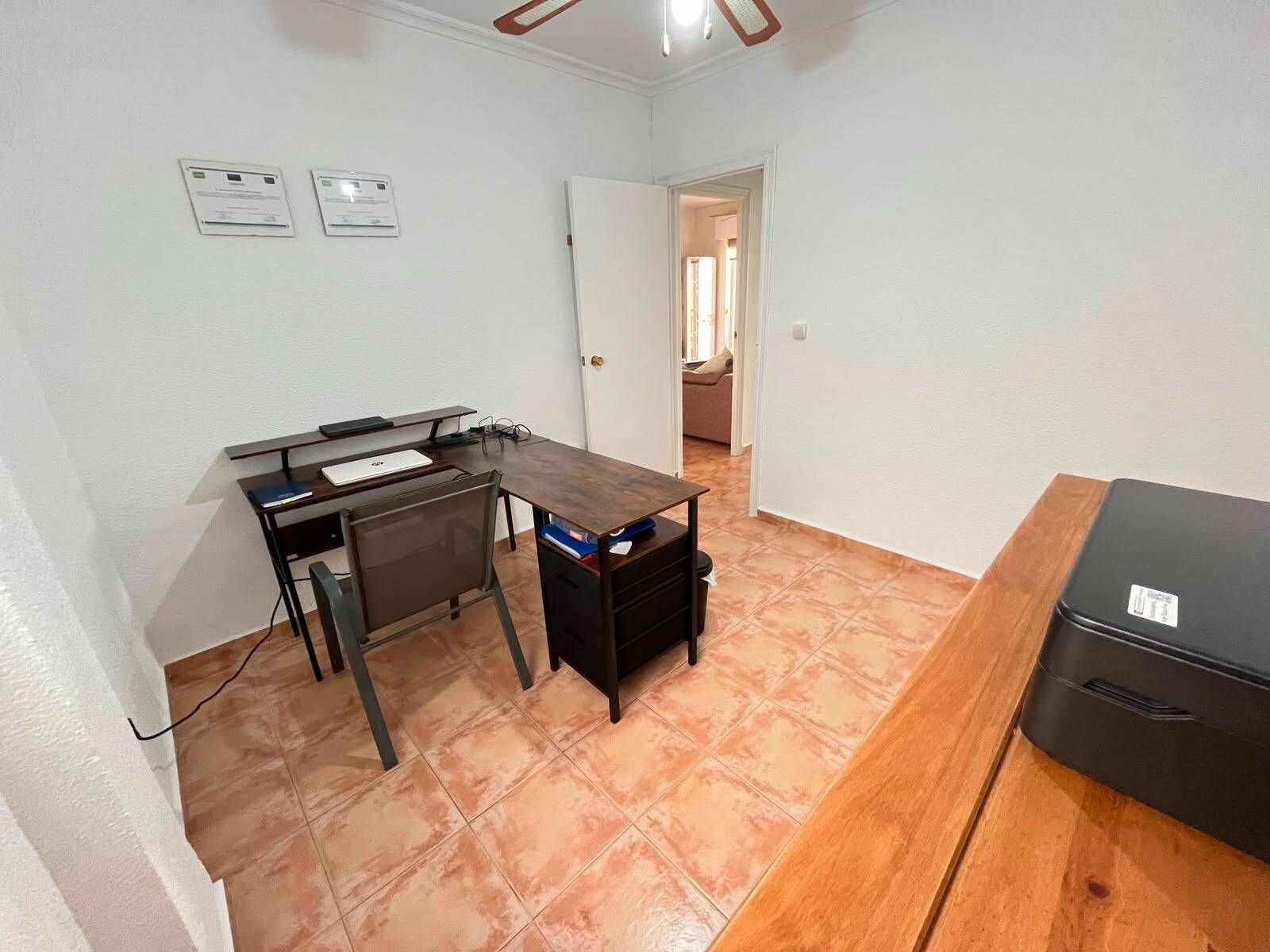 3-Bedroom Apartment in Villananitos, Lo Pagan - Image 37