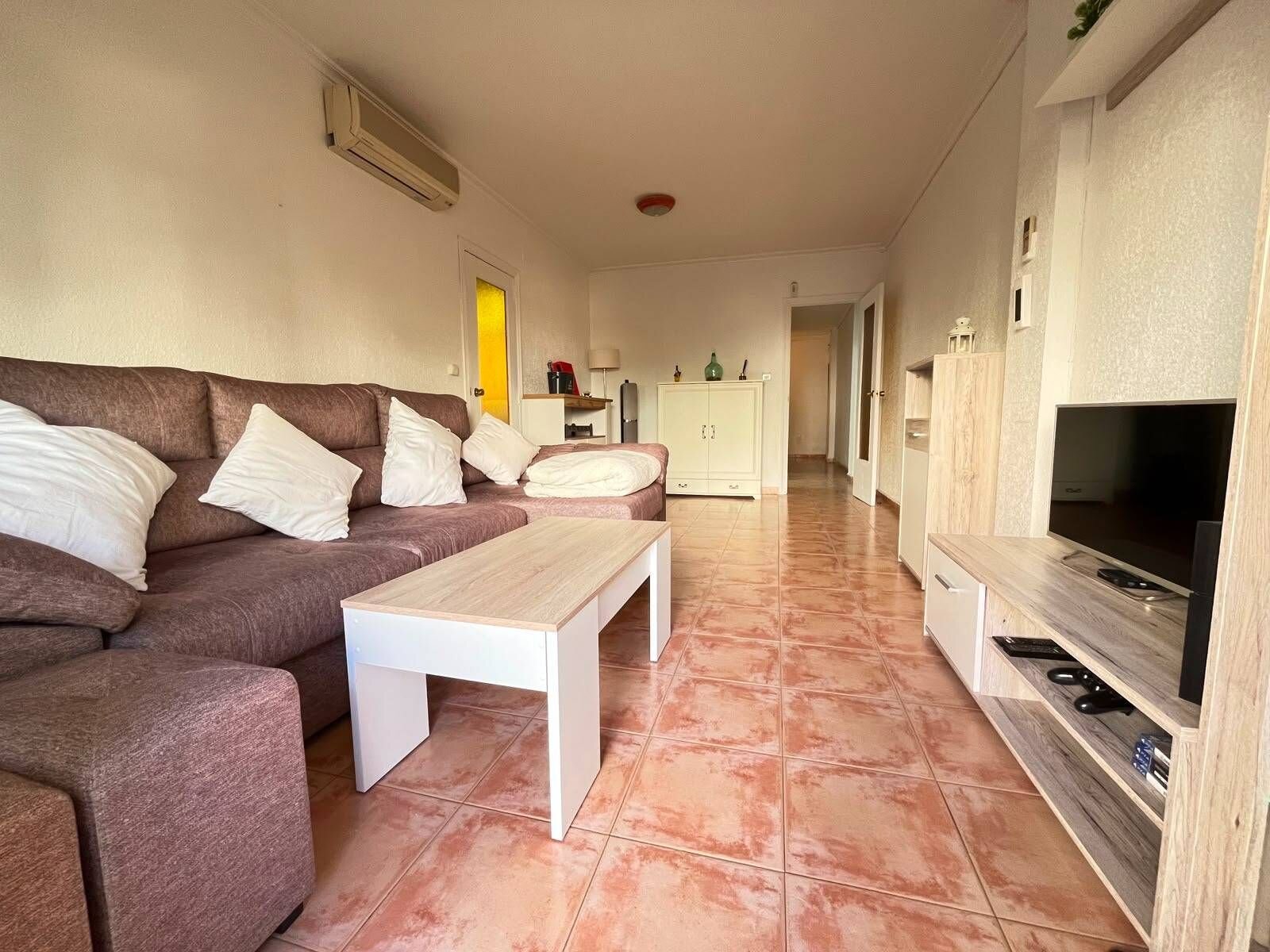 3-Bedroom Apartment in Villananitos, Lo Pagan - Image 4