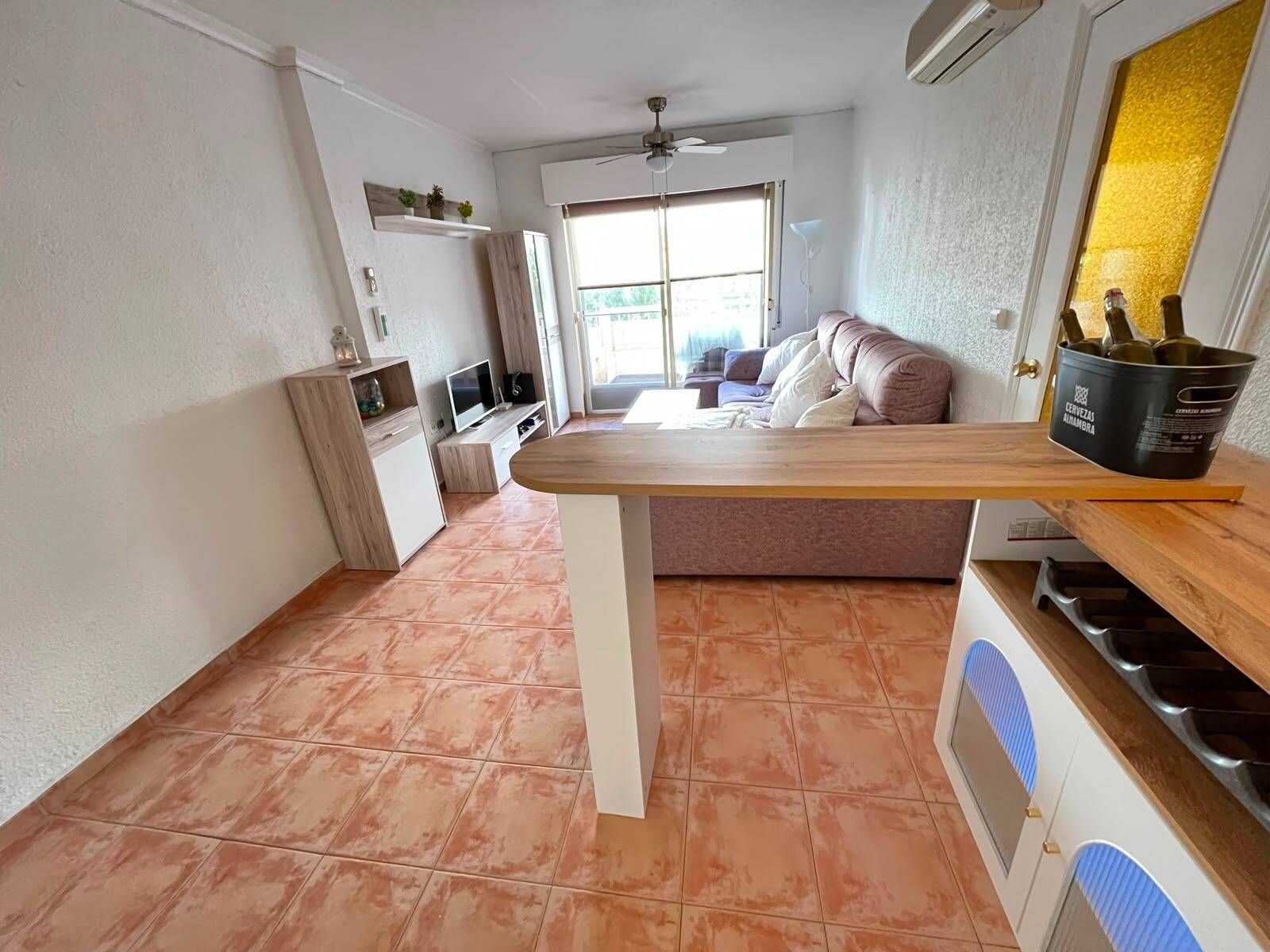 3-Bedroom Apartment in Villananitos, Lo Pagan - Image 42