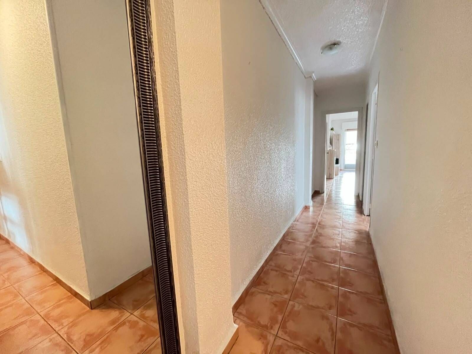 3-Bedroom Apartment in Villananitos, Lo Pagan - Image 44