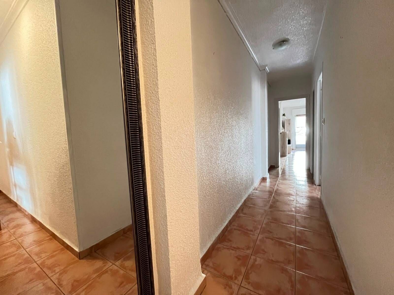3-Bedroom Apartment in Villananitos, Lo Pagan - Image 45