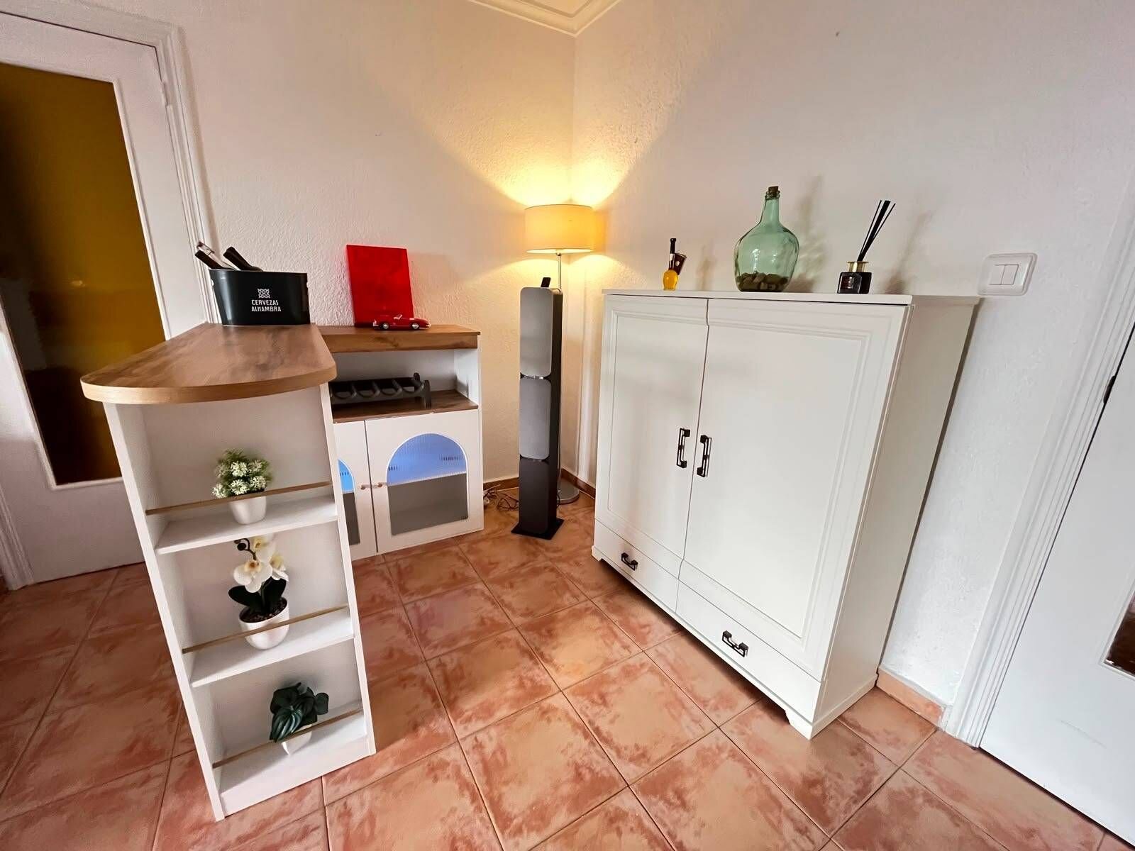 3-Bedroom Apartment in Villananitos, Lo Pagan - Image 46