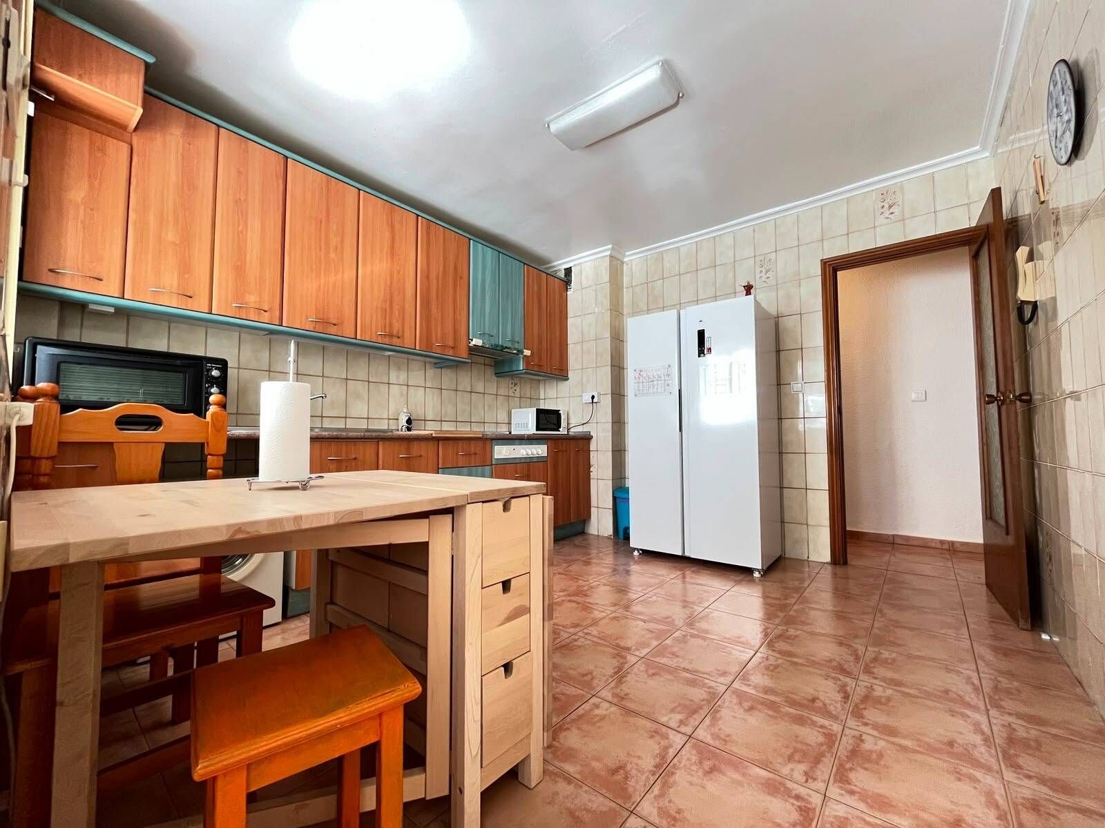 3-Bedroom Apartment in Villananitos, Lo Pagan - Image 48