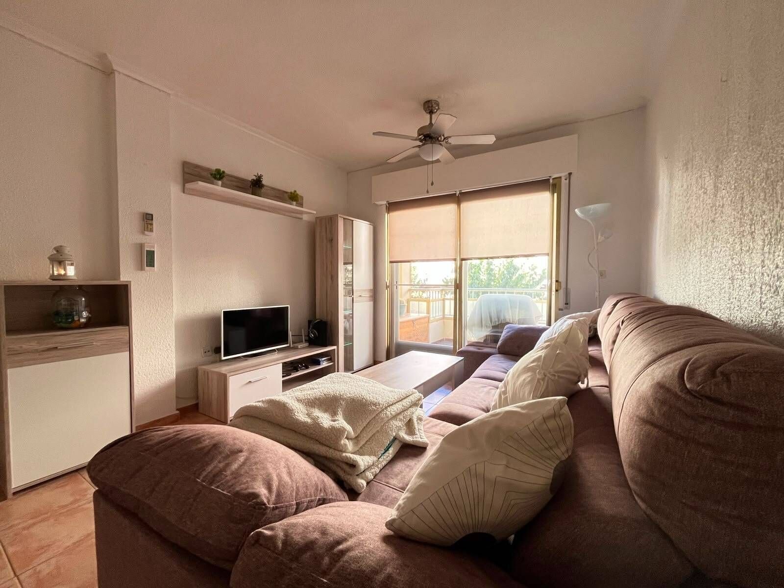 3-Bedroom Apartment in Villananitos, Lo Pagan - Image 5
