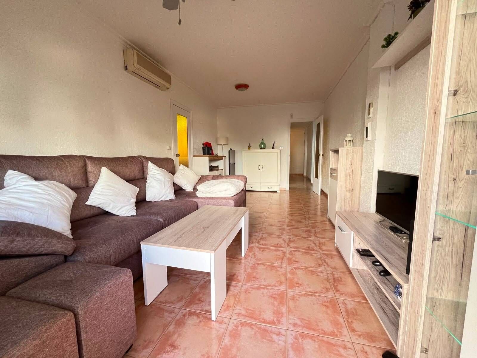 3-Bedroom Apartment in Villananitos, Lo Pagan - Image 6