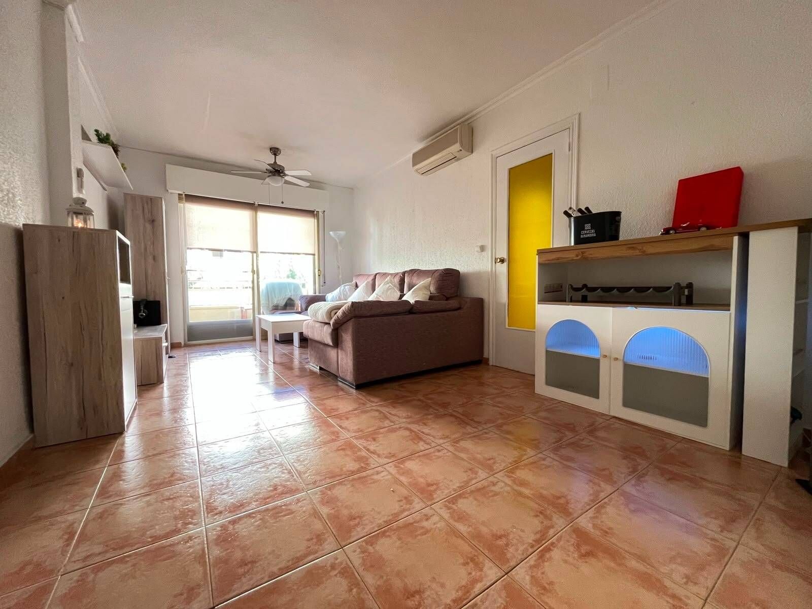 3-Bedroom Apartment in Villananitos, Lo Pagan - Image 7