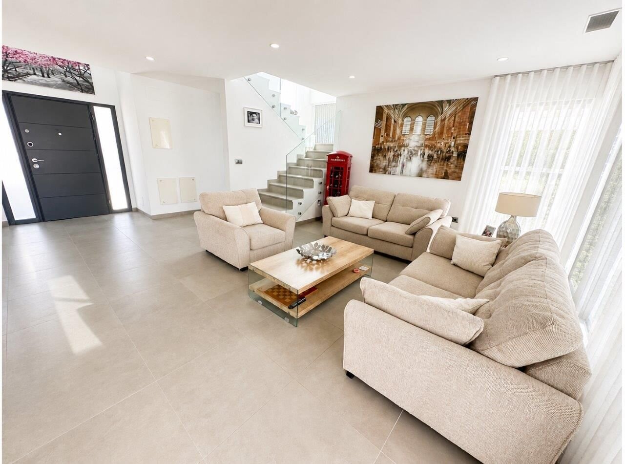 5-Bedroom Villa in Mar Menor Golf Resort, Torre - Pacheco - Image 7