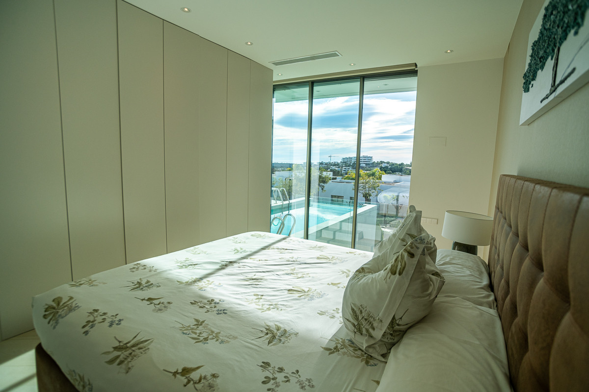 Vrijstaande villa met 4 Slaapkamers in Las Colinas Golf, ... - Image 25