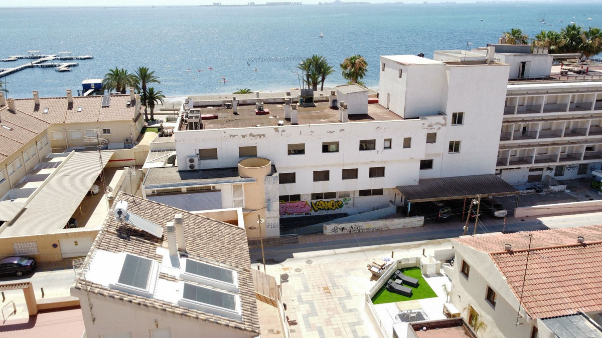 3-Bedroom Semi-Detached House in Santiago de la Ribera, S... - Image 10