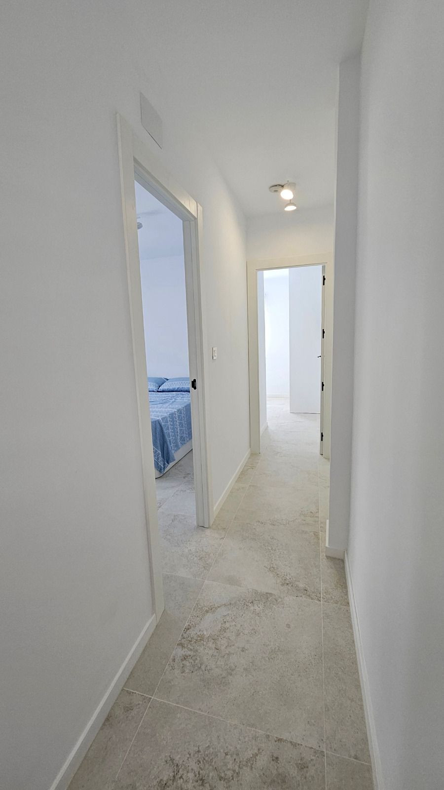 3-Bedroom Semi-Detached House in Santiago de la Ribera, S... - Image 7