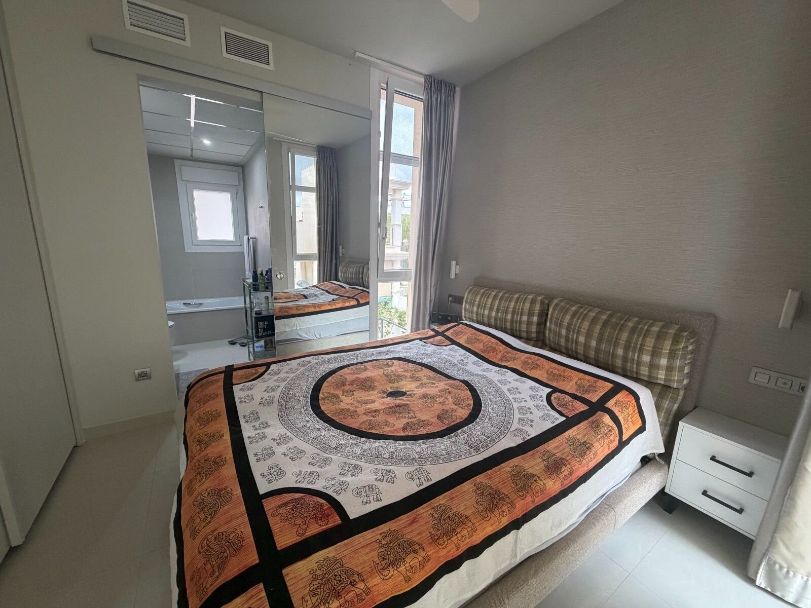 3-Bedroom Villa in Almoradi - Image 14