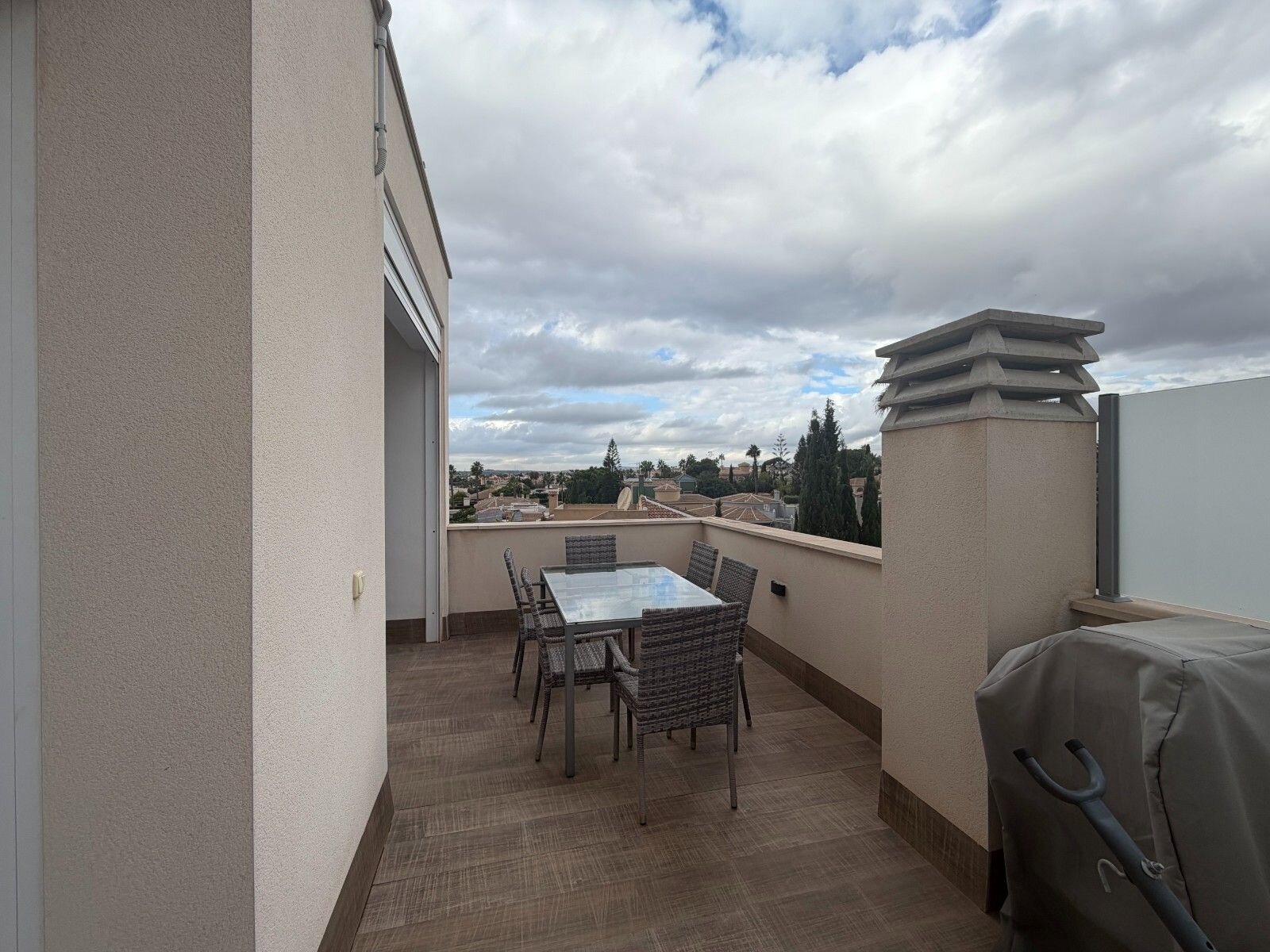 3-Bedroom Villa in Almoradi - Image 6