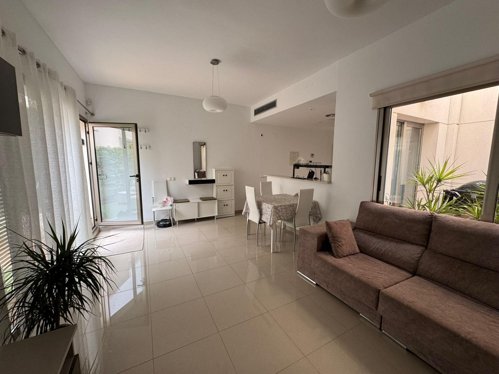 Huis met 3 Slaapkamers in Punta Prima, Torrevieja - Image 22