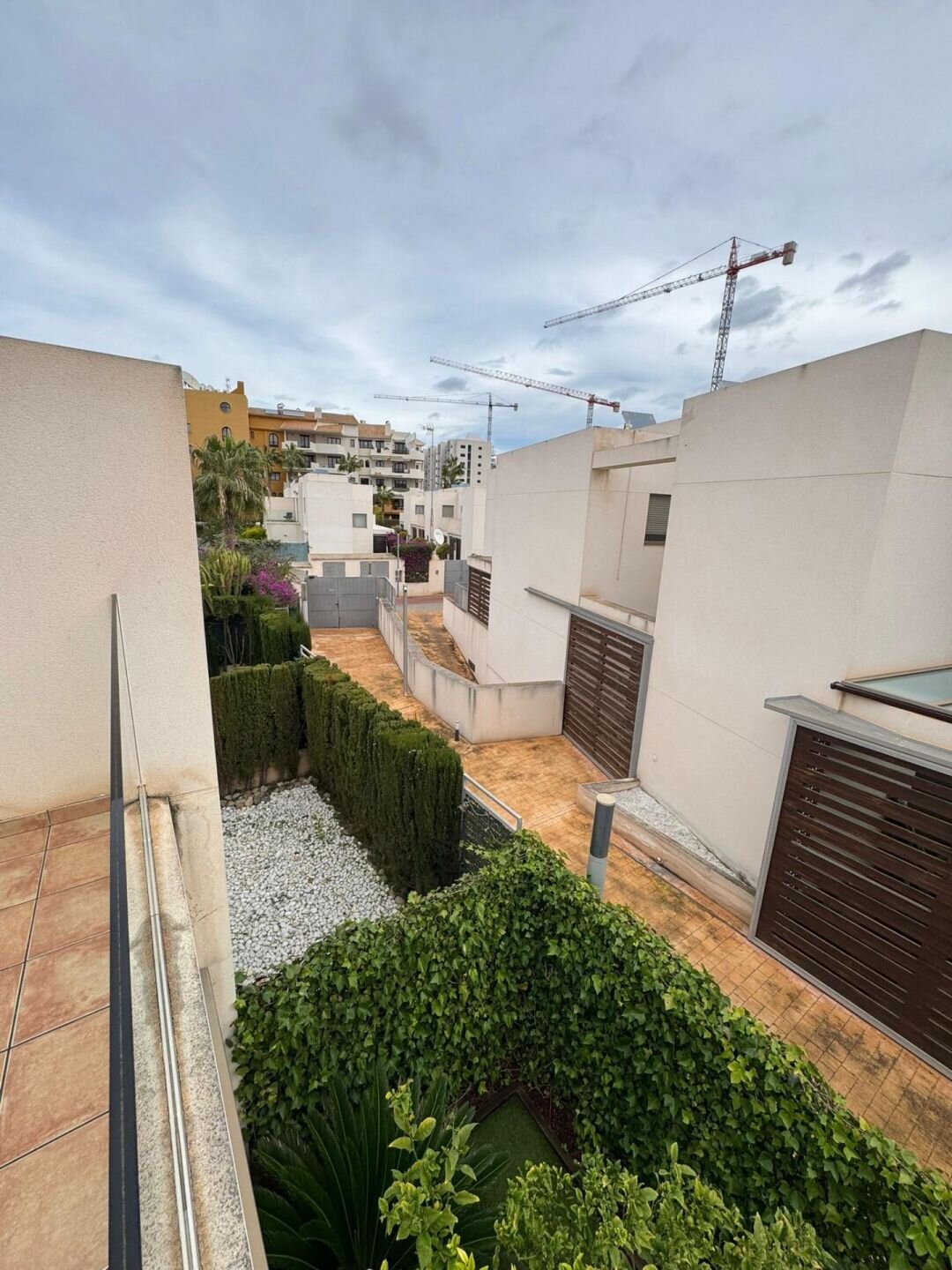 Huis met 3 Slaapkamers in Punta Prima, Torrevieja - Image 31