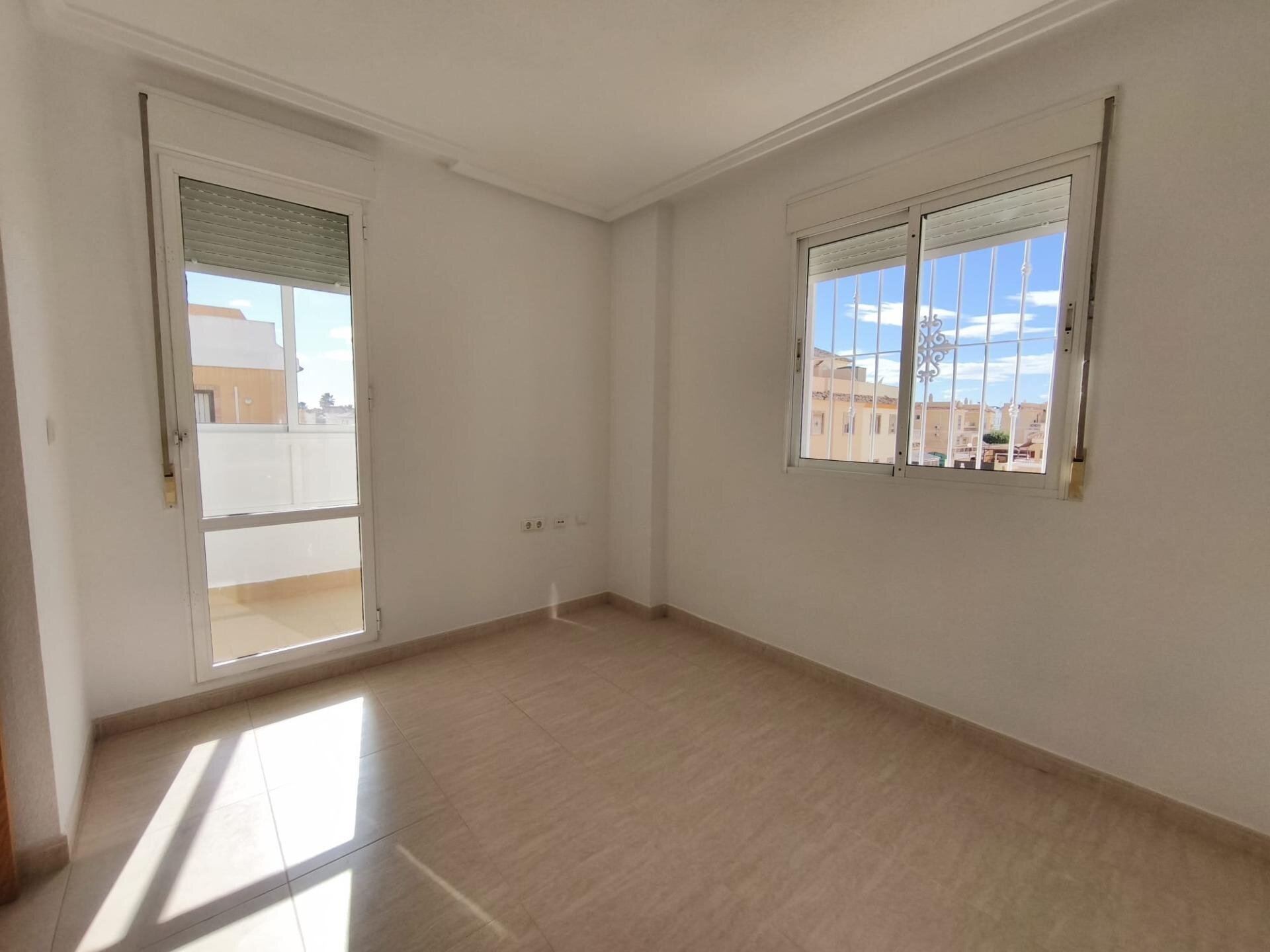 Casa de 3 Dormitorios en Lo Marabú, Rojales - Image 18