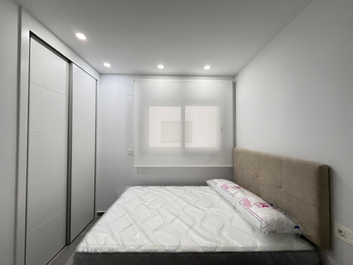 3-Bedroom Middle Floor Apartment in Torrevieja | Sunny C... - Image 6