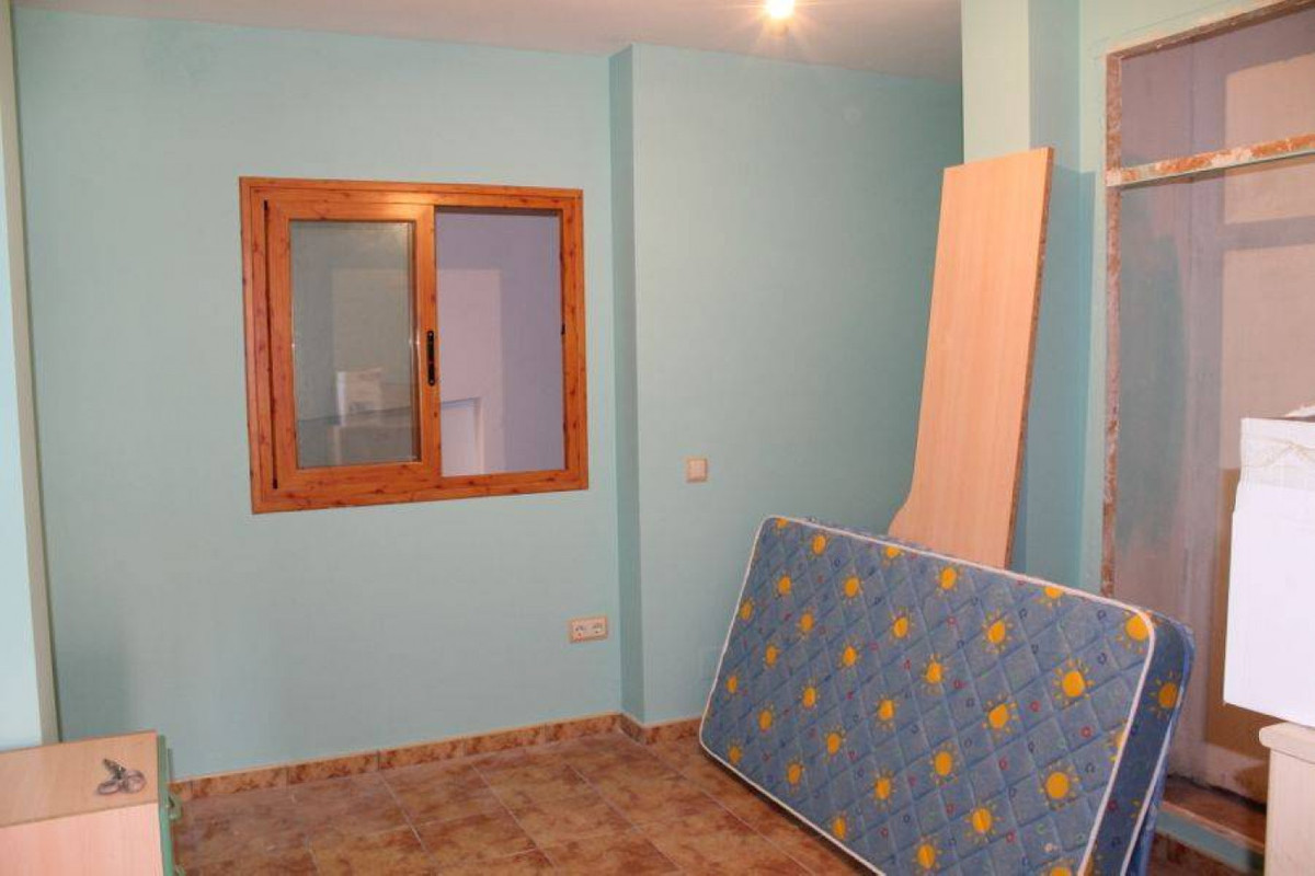 9-Bedroom Detached House in Benidorm | Sunny Casas - Cos... - Image 8