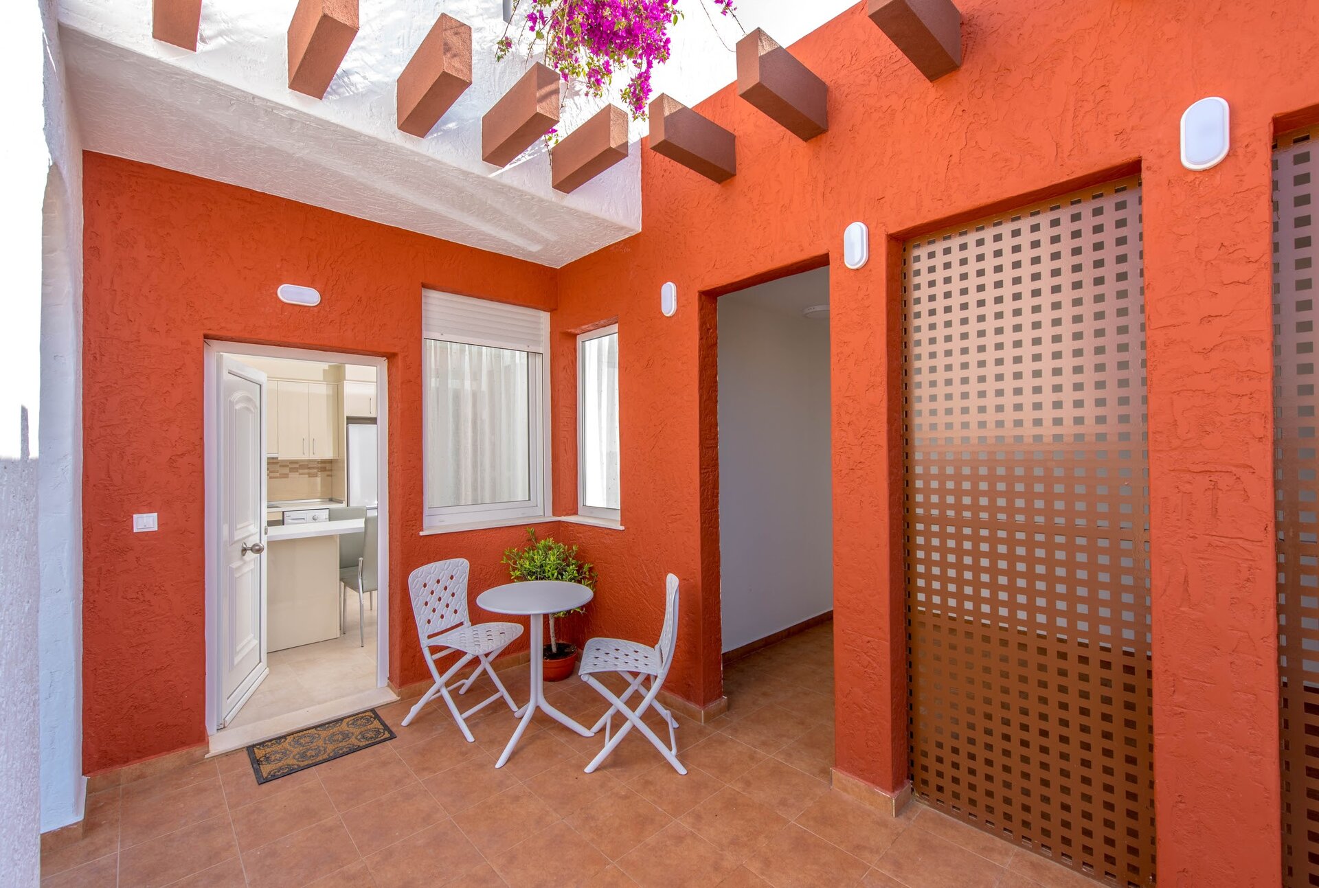 Vrijstaande villa met 3 Slaapkamers in Los Alcázares - Image 2