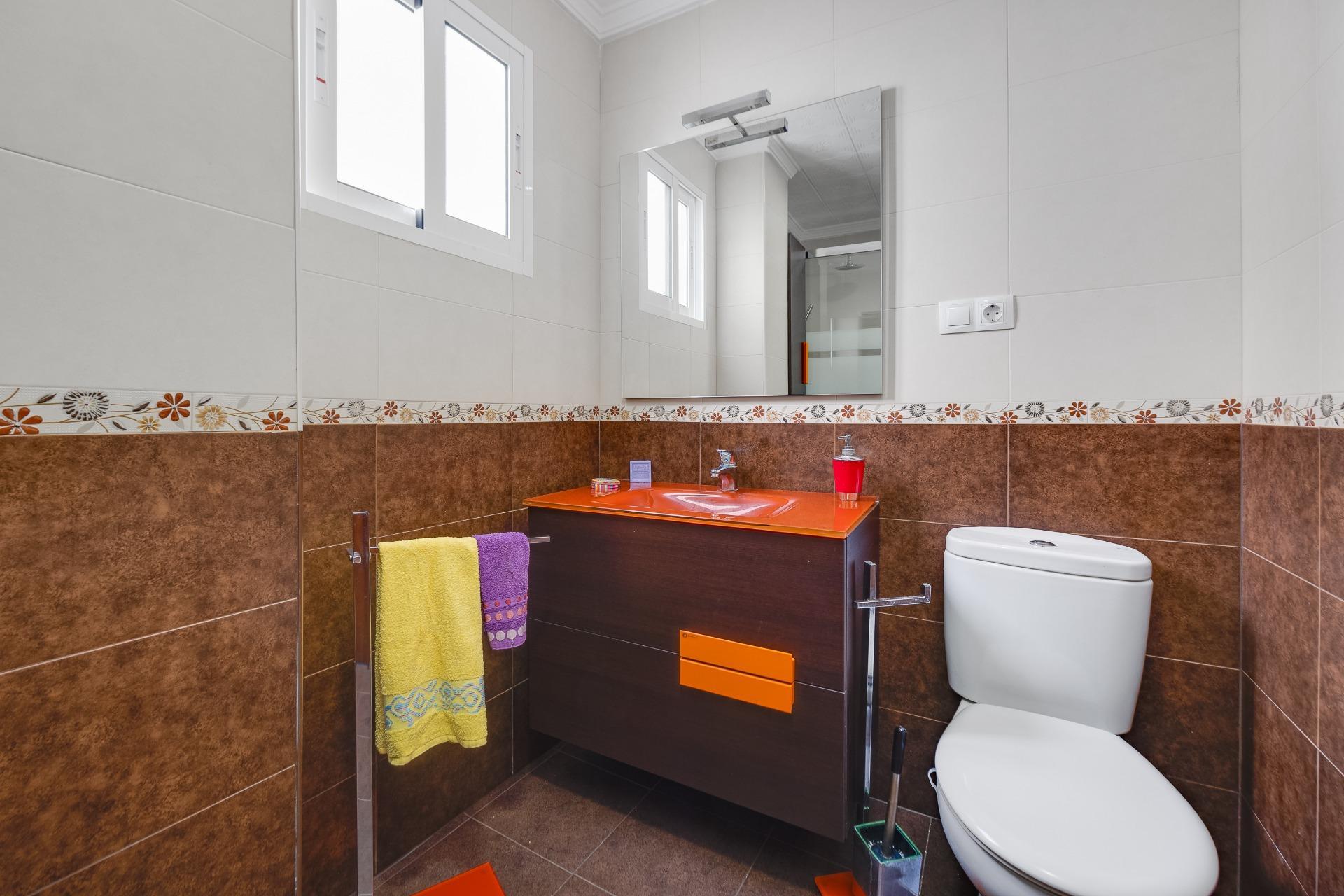 Apartment in Torrevieja - Image 14
